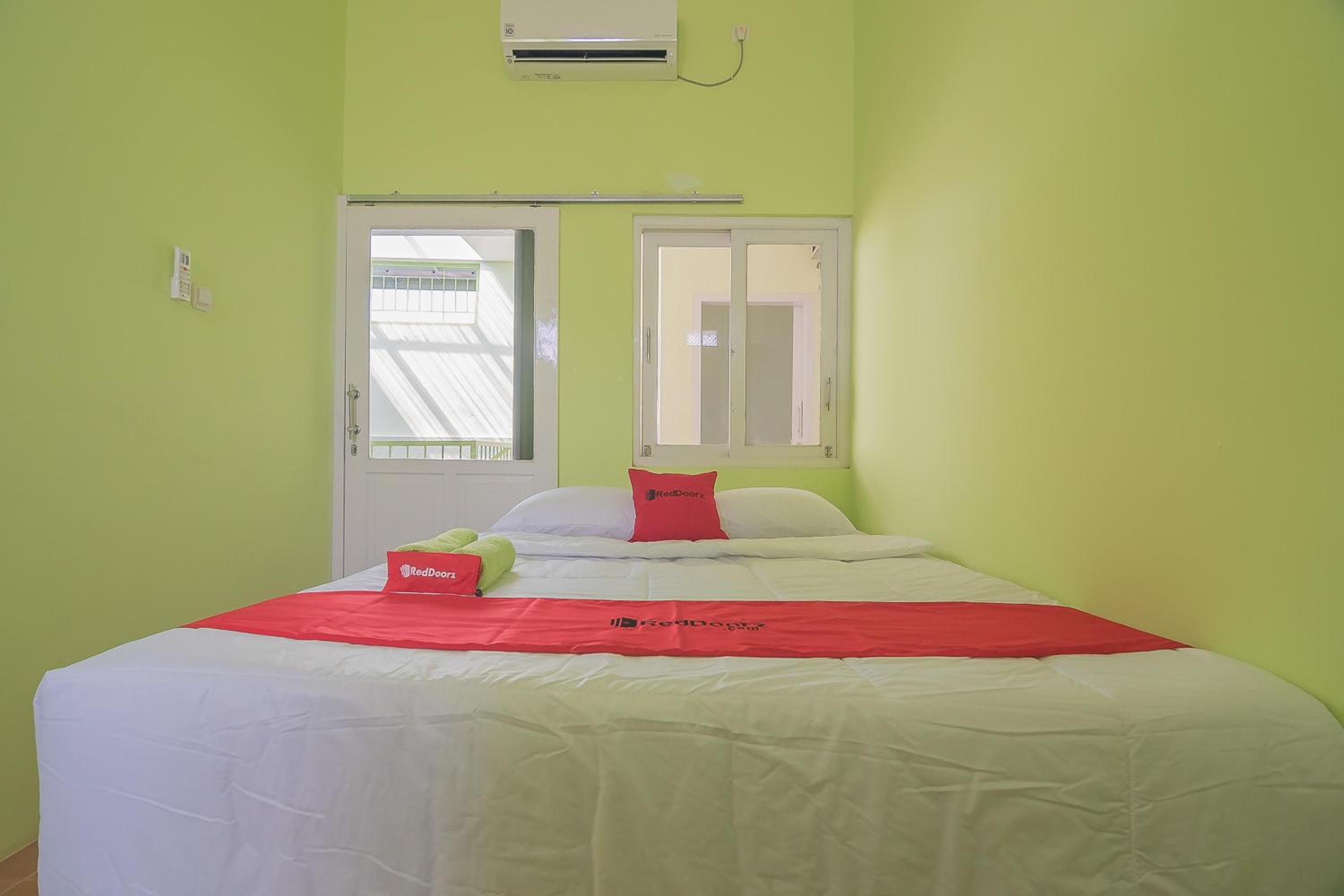Double Room - Photo 5