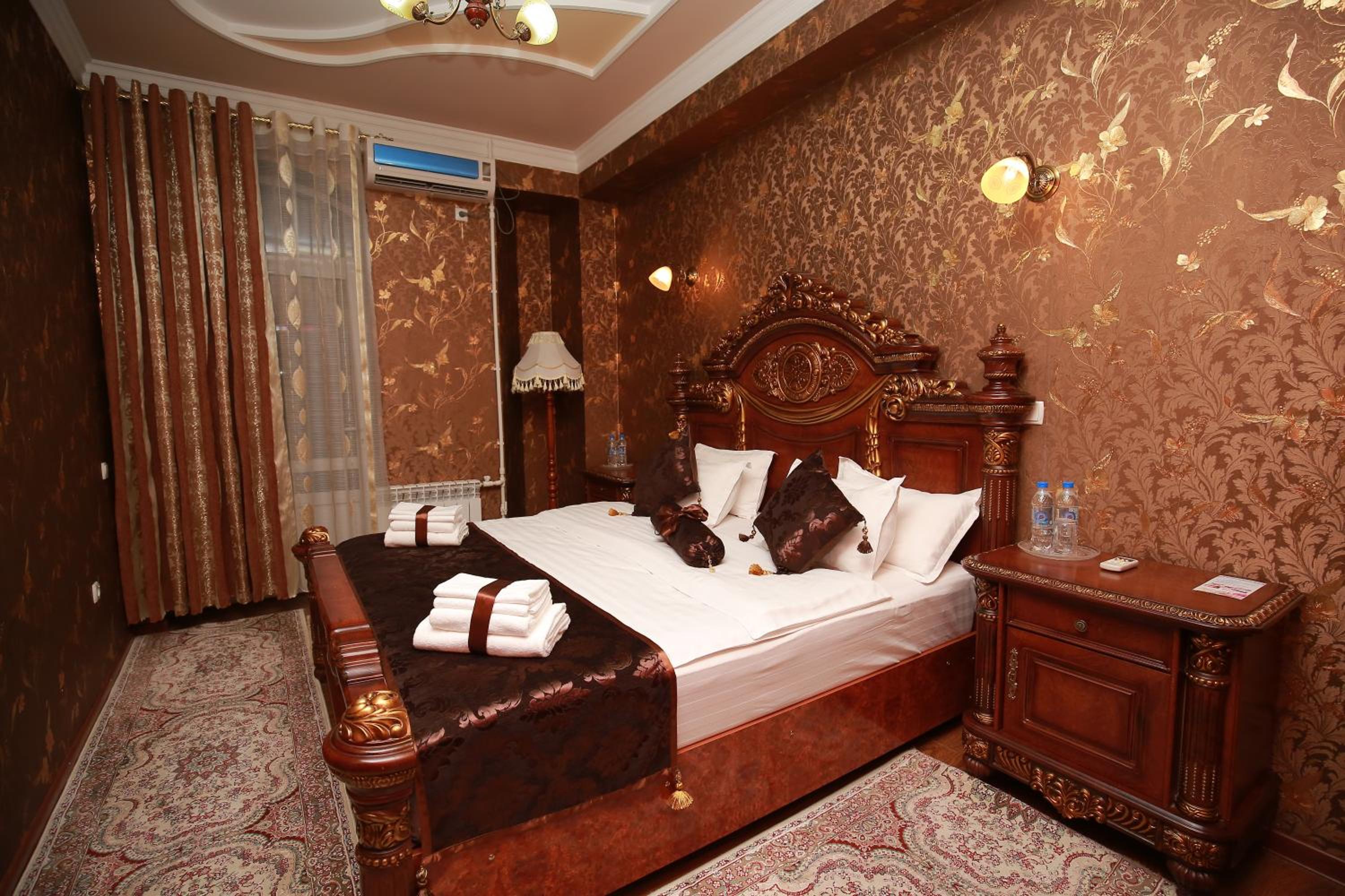 Superior Apartment