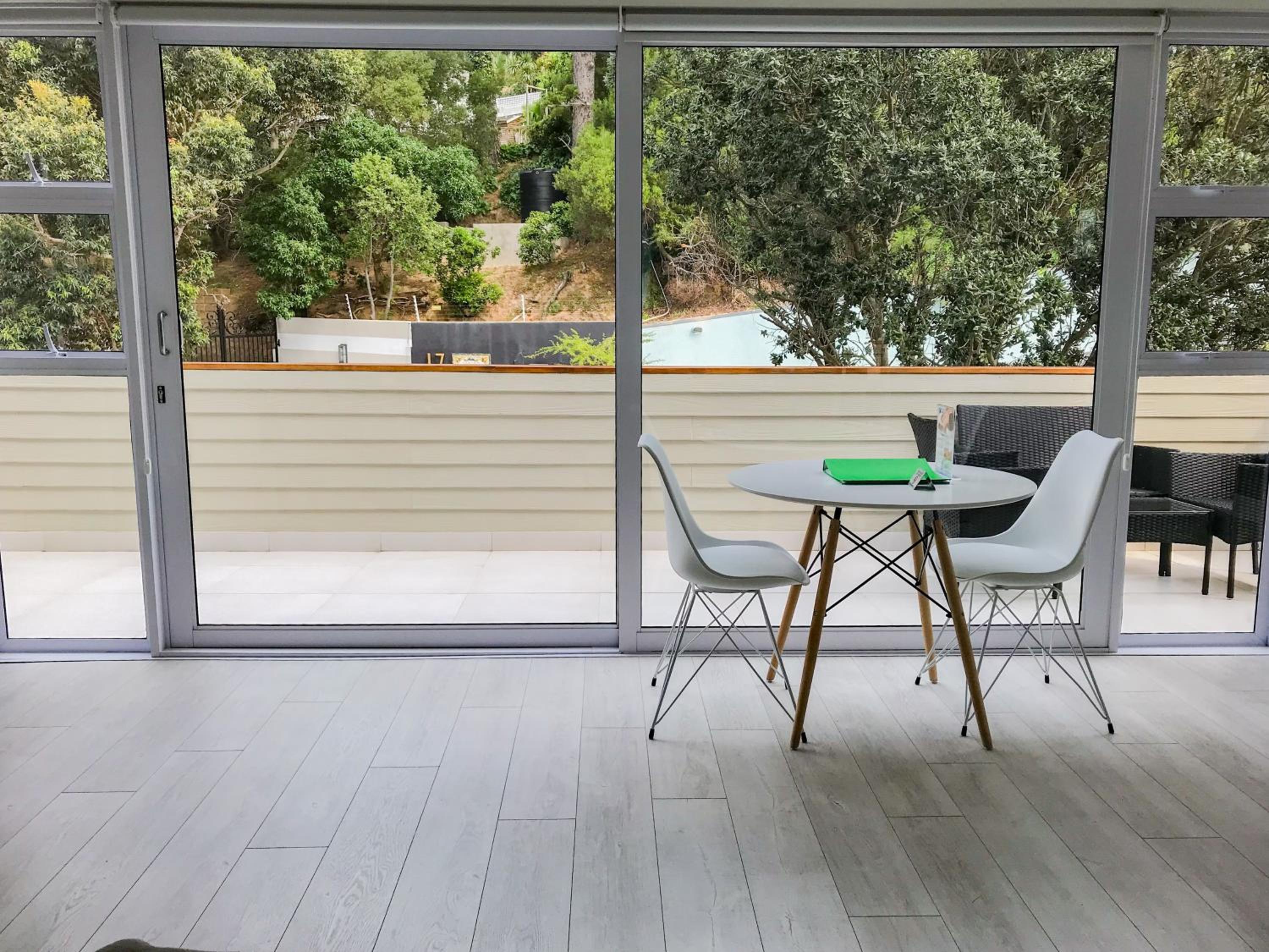 King Suite with Balcony photo 2