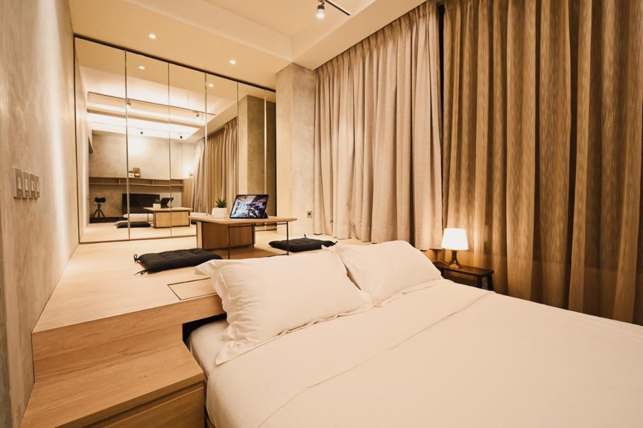 Deluxe Suite - Photo 1