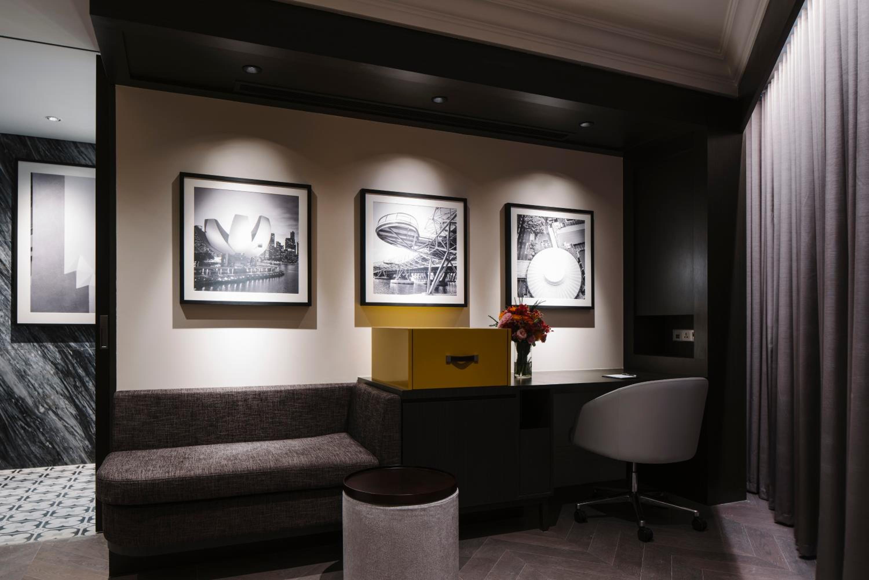 Corner Studio Room photo 1