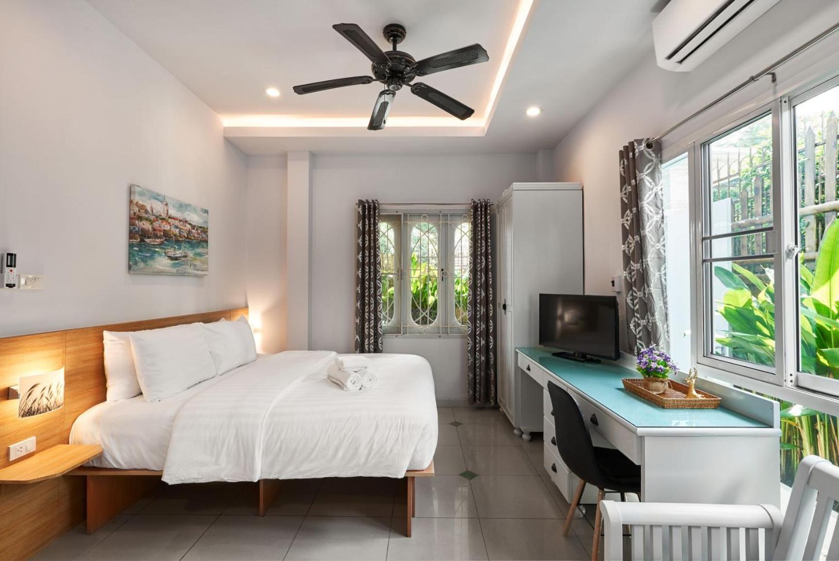 Villa photo 1