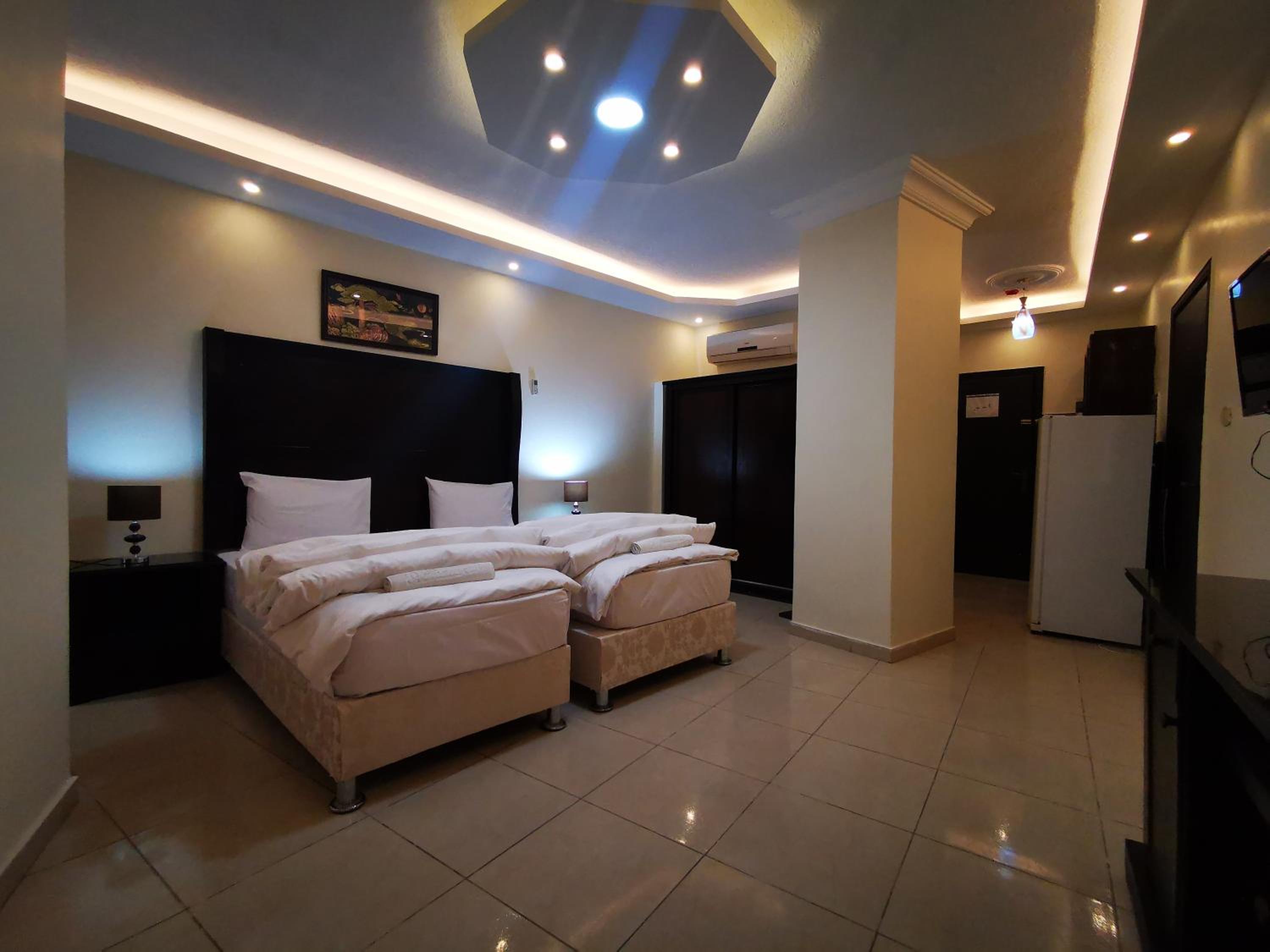 Two-Bedroom Apartment - Photo 14