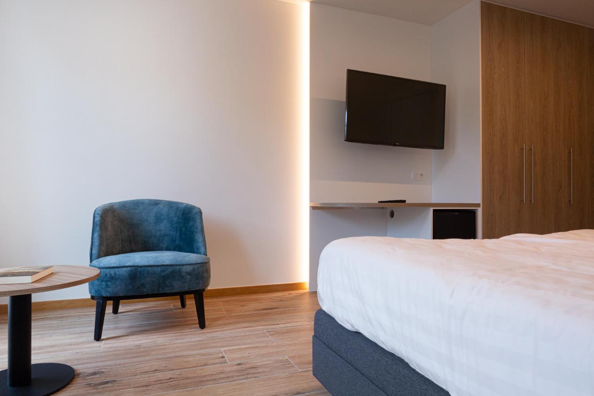 Standard Twin Room - Photo 1