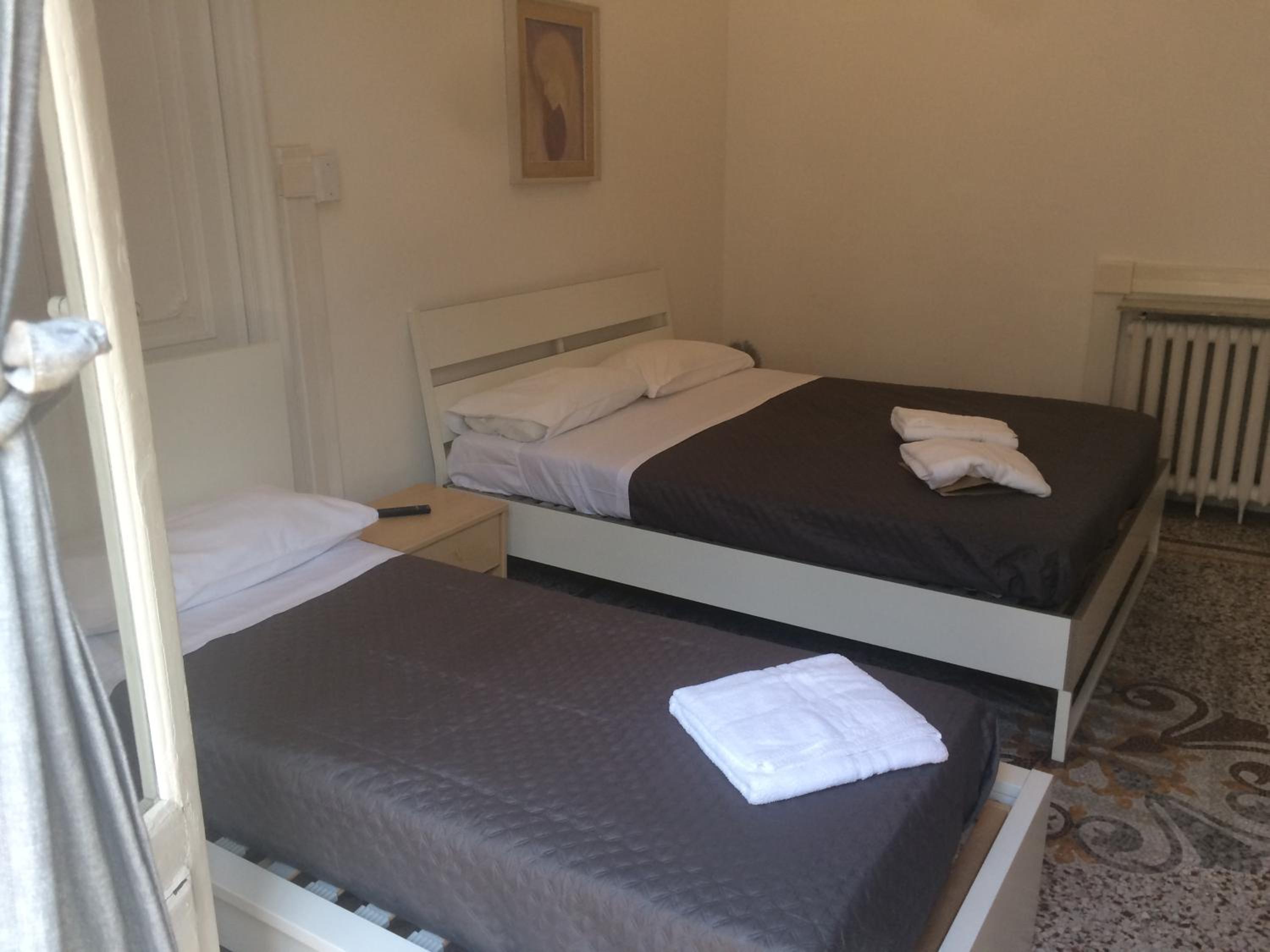 Triple Room - Photo 3