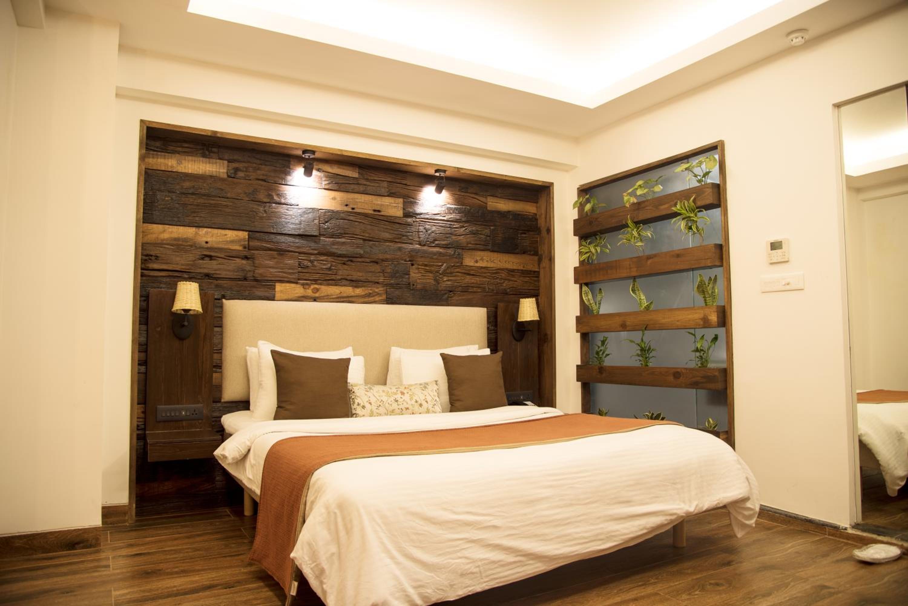 Club Double Room - Photo 2