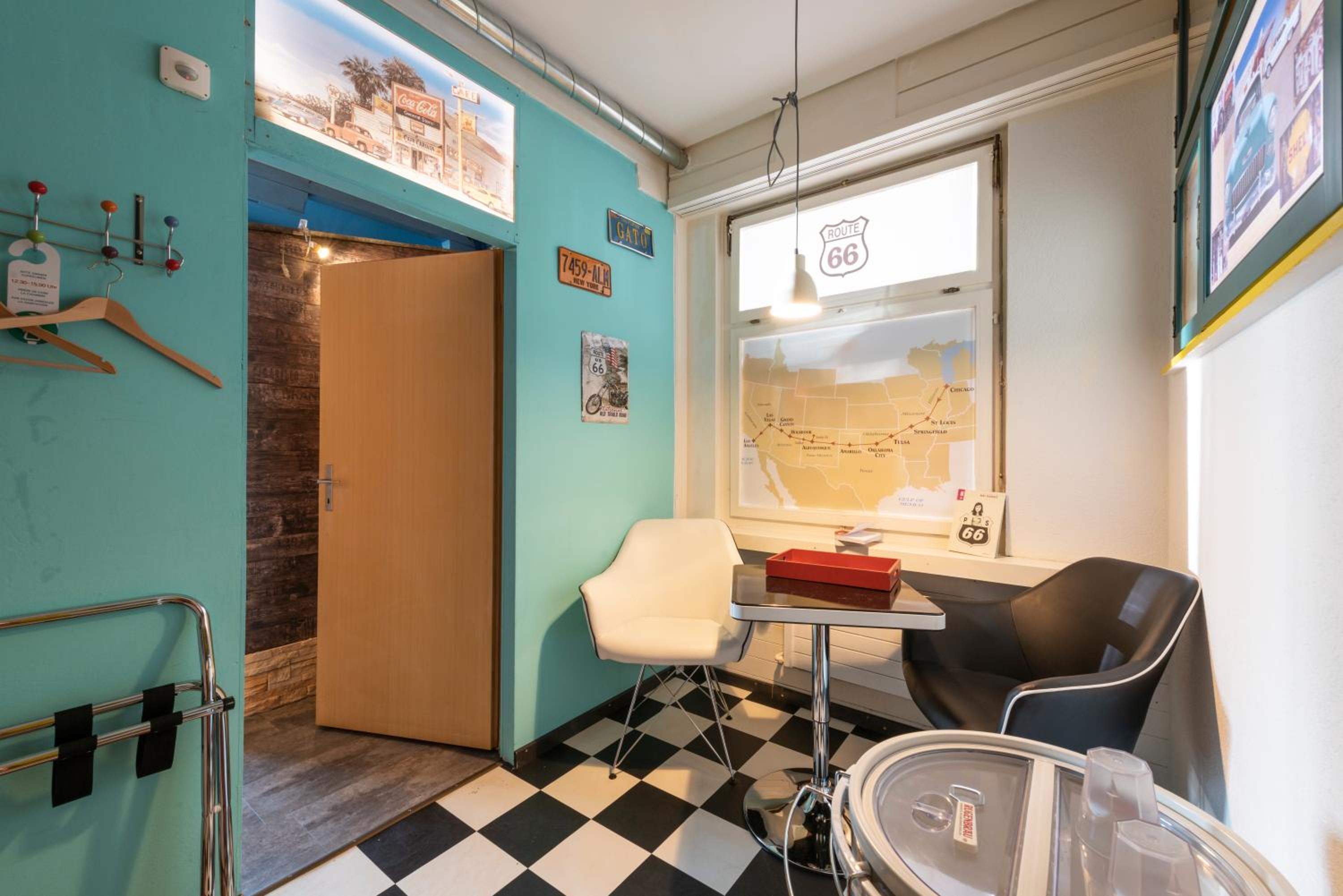 Route 66 Suite with Spa Bath - Photo 8