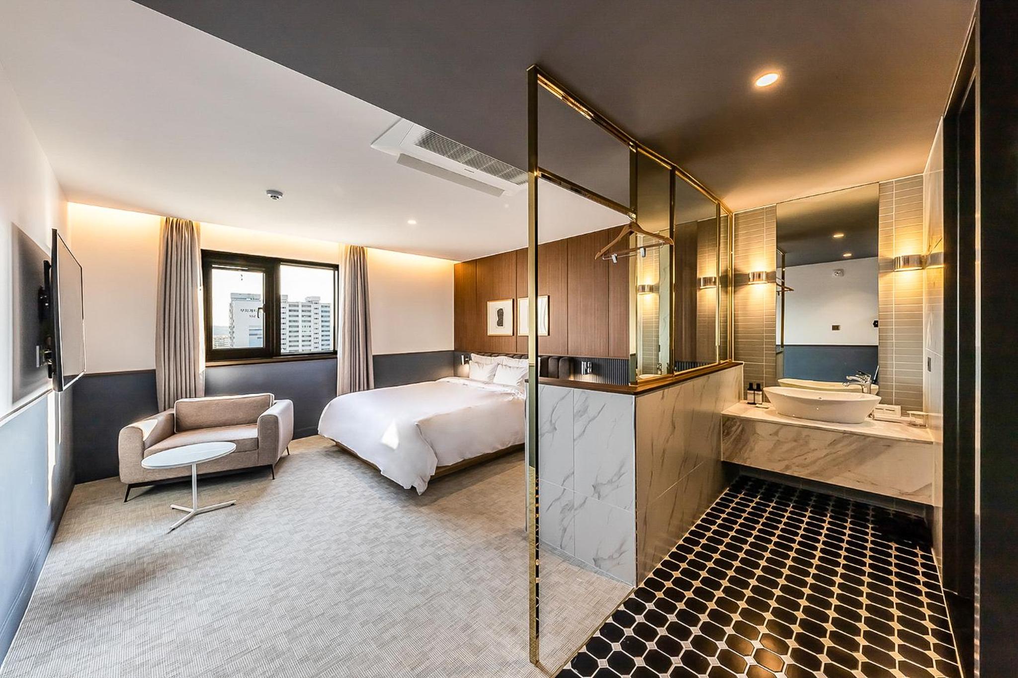 Superior Double Room - Photo 5