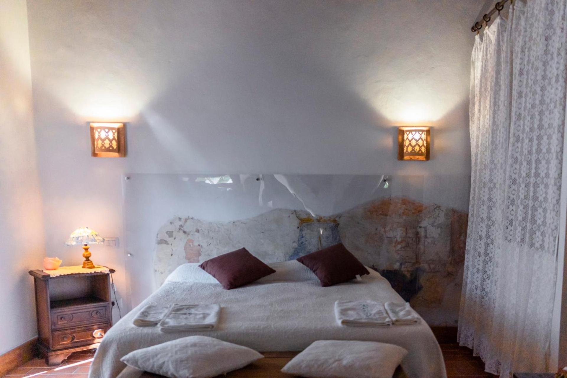 One-Bedroom House photo 1