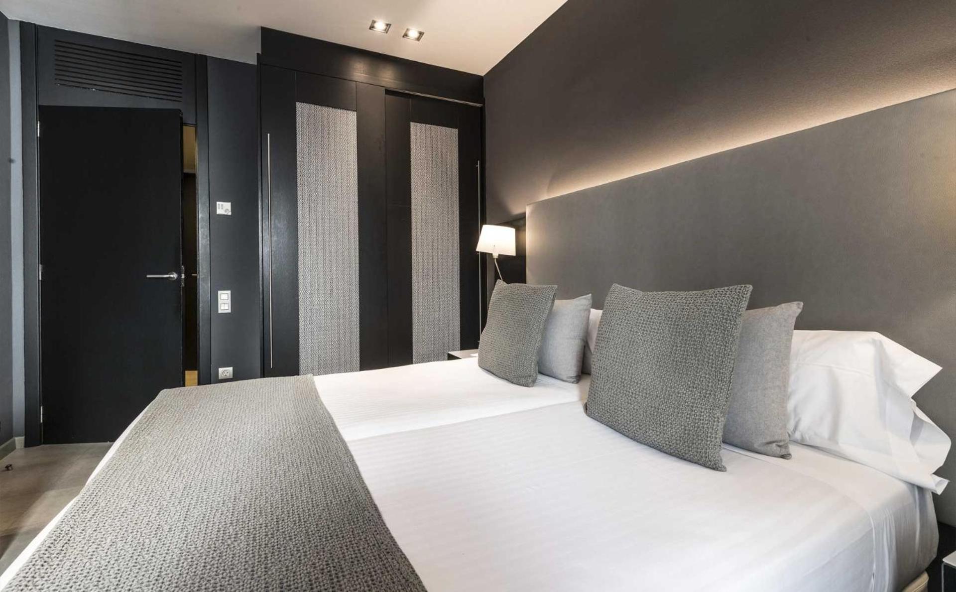 Habitación Doble Económica o con dos camas sin vista.