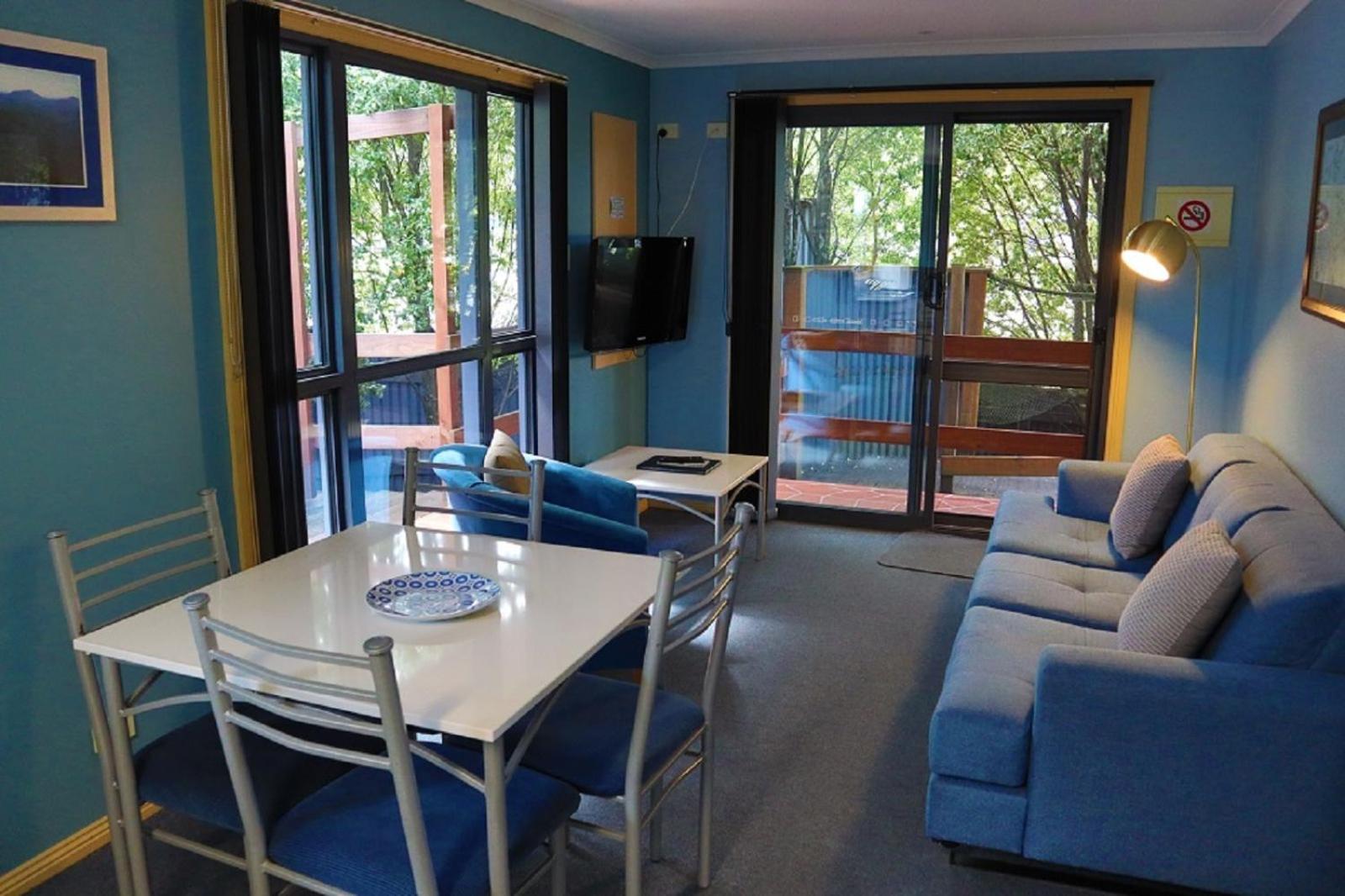 Two-Bedroom Apartment (5 Adults)