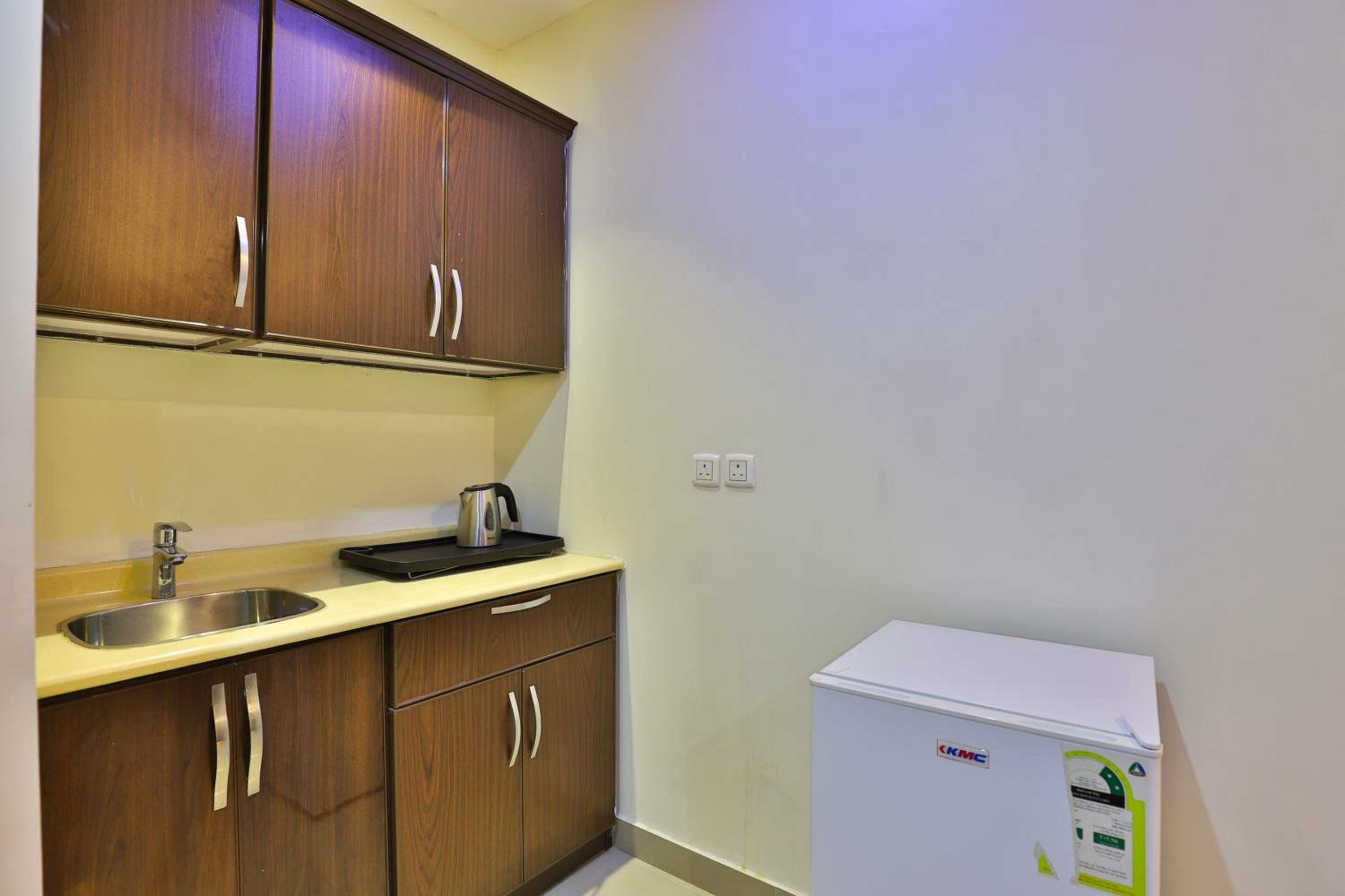 One Bedroom Deluxe Apartment