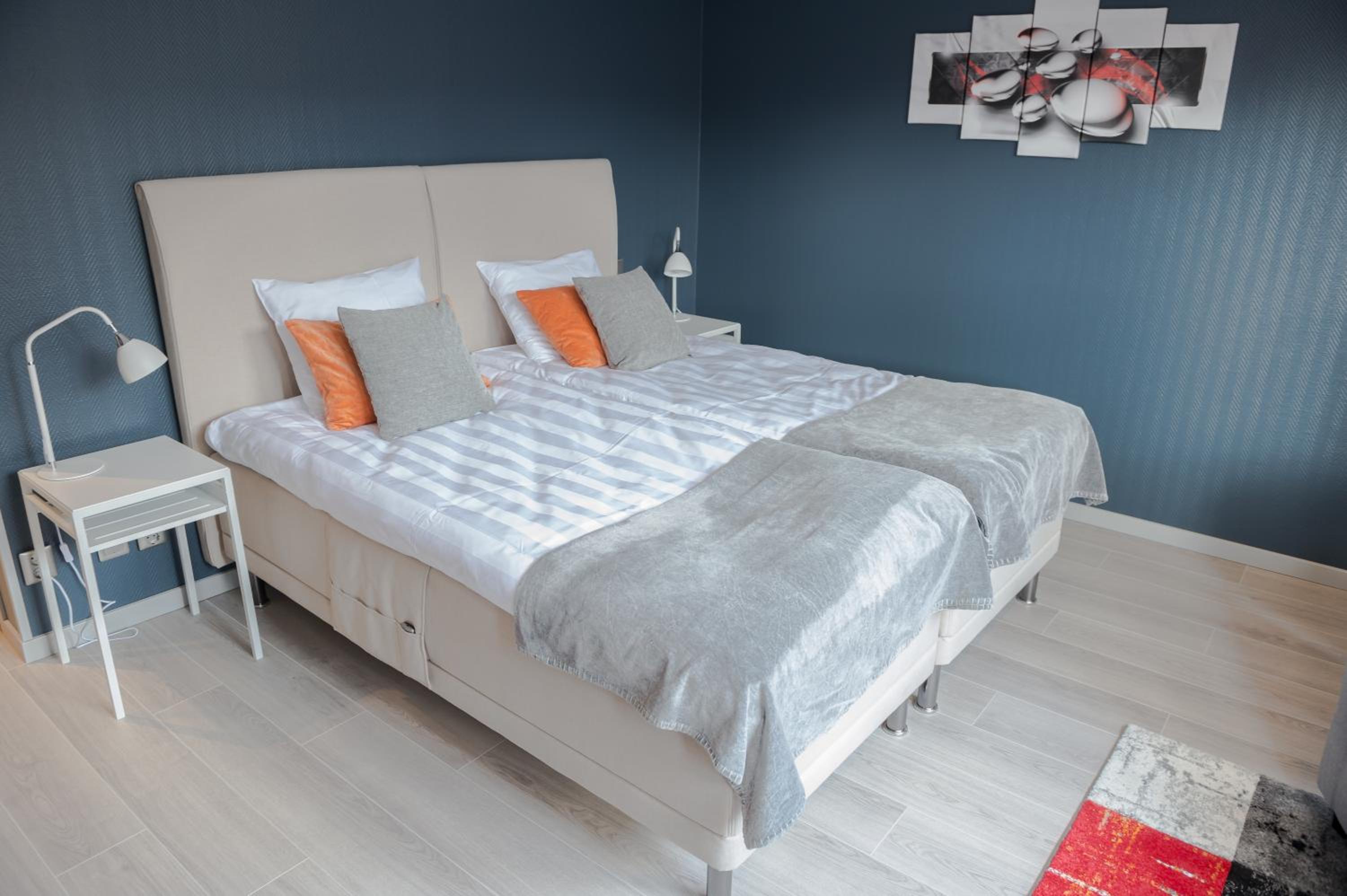 Superior Double Room with City View - Photo 6