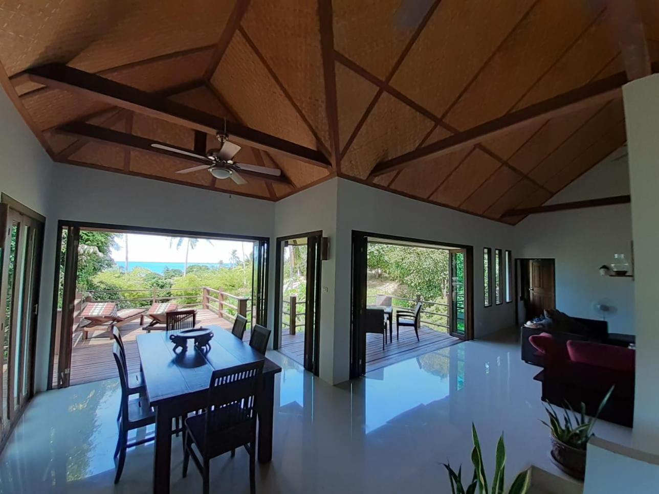 Three-Bedroom Villa photo 1