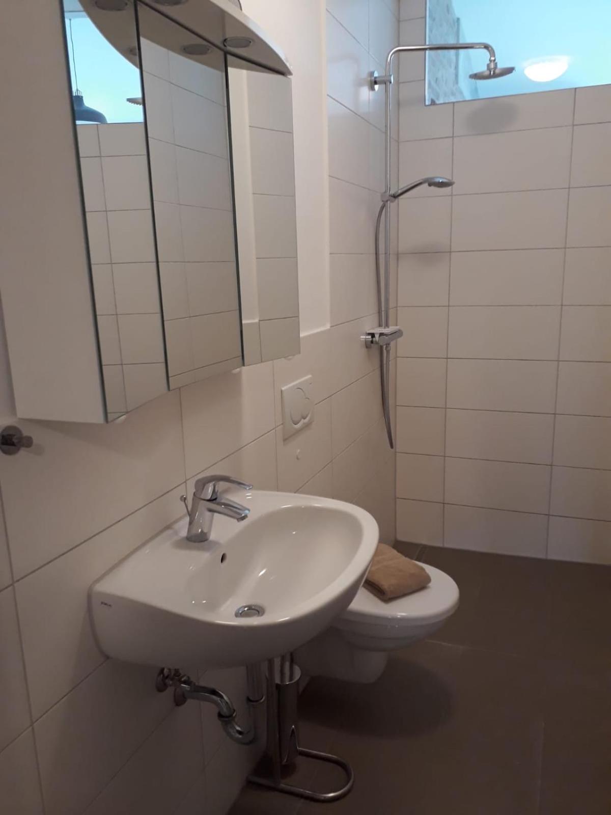 "Wasserblick 9" Two-Bedroom  Apartment With Balcony And Lakeview - Split Level photo 2
