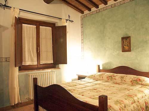 Two-Bedroom Apartment - Photo 16