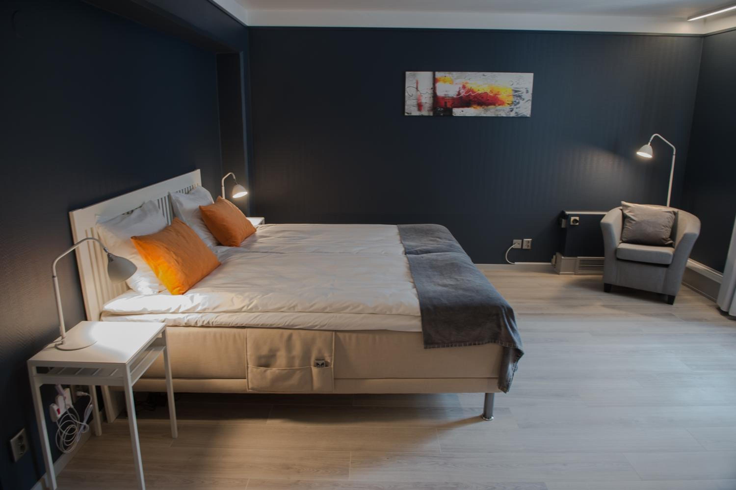Double Room - Disability Access - Photo 4