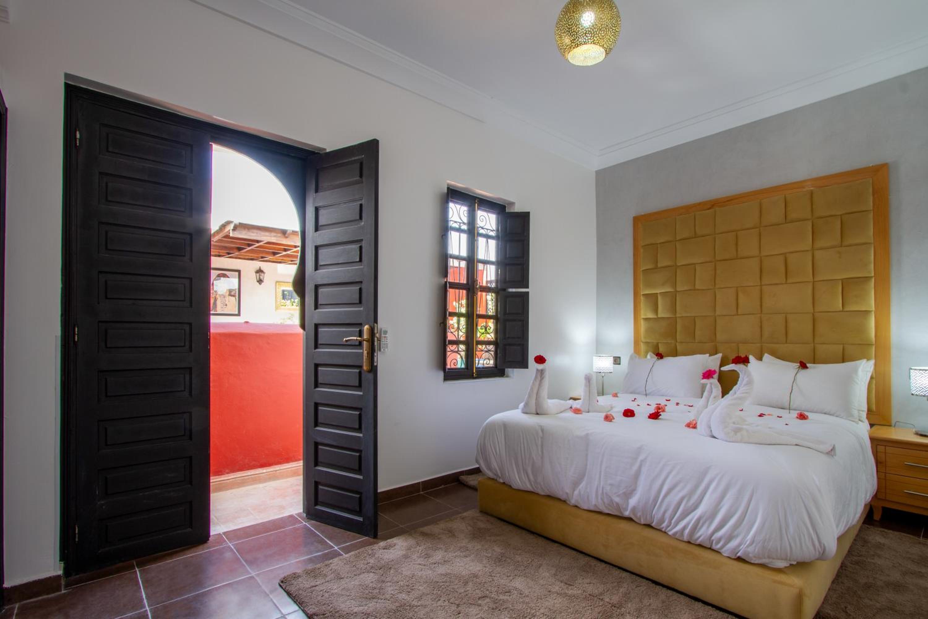 Standard Double Room - Photo 5