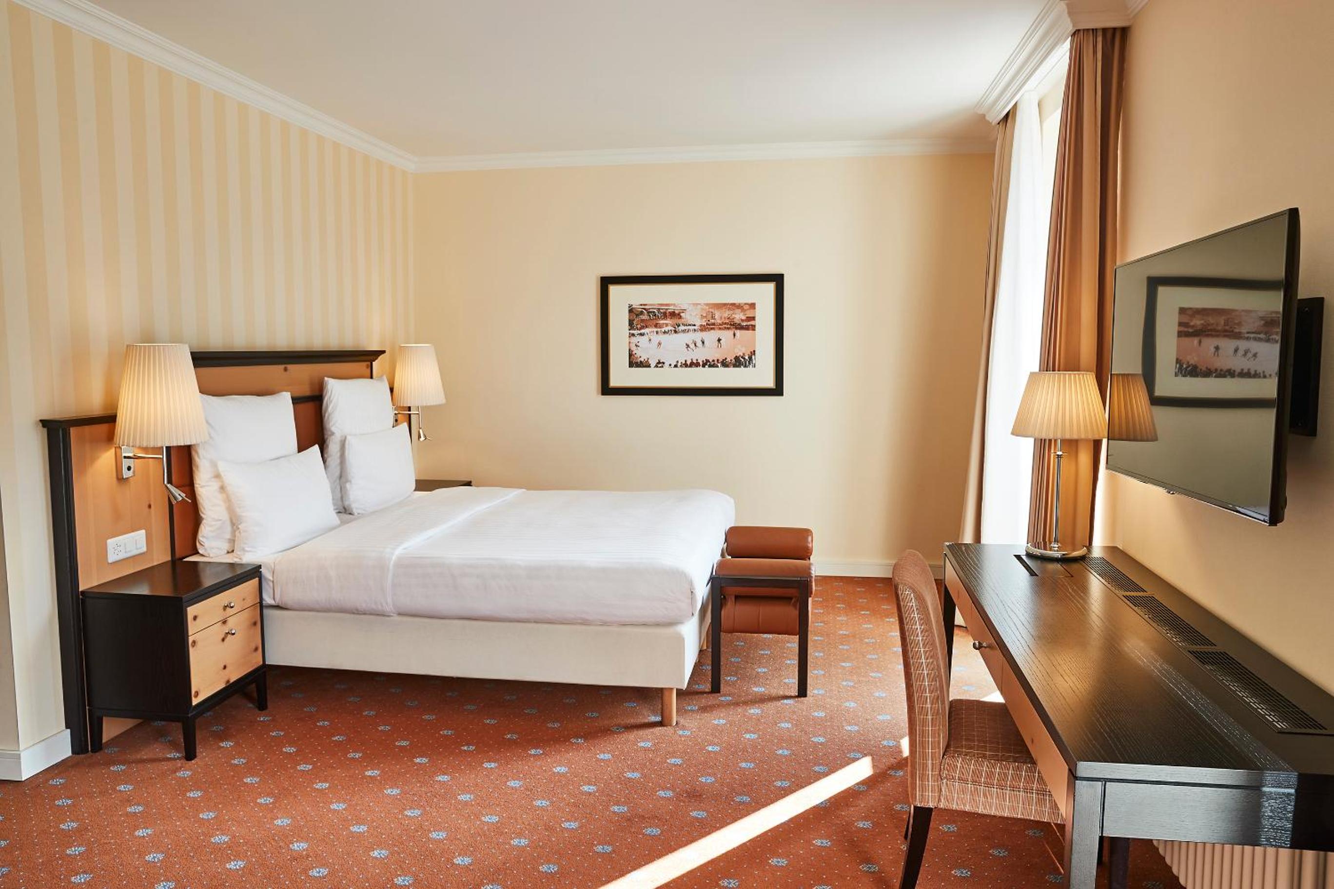 Junior Suite - Photo 1