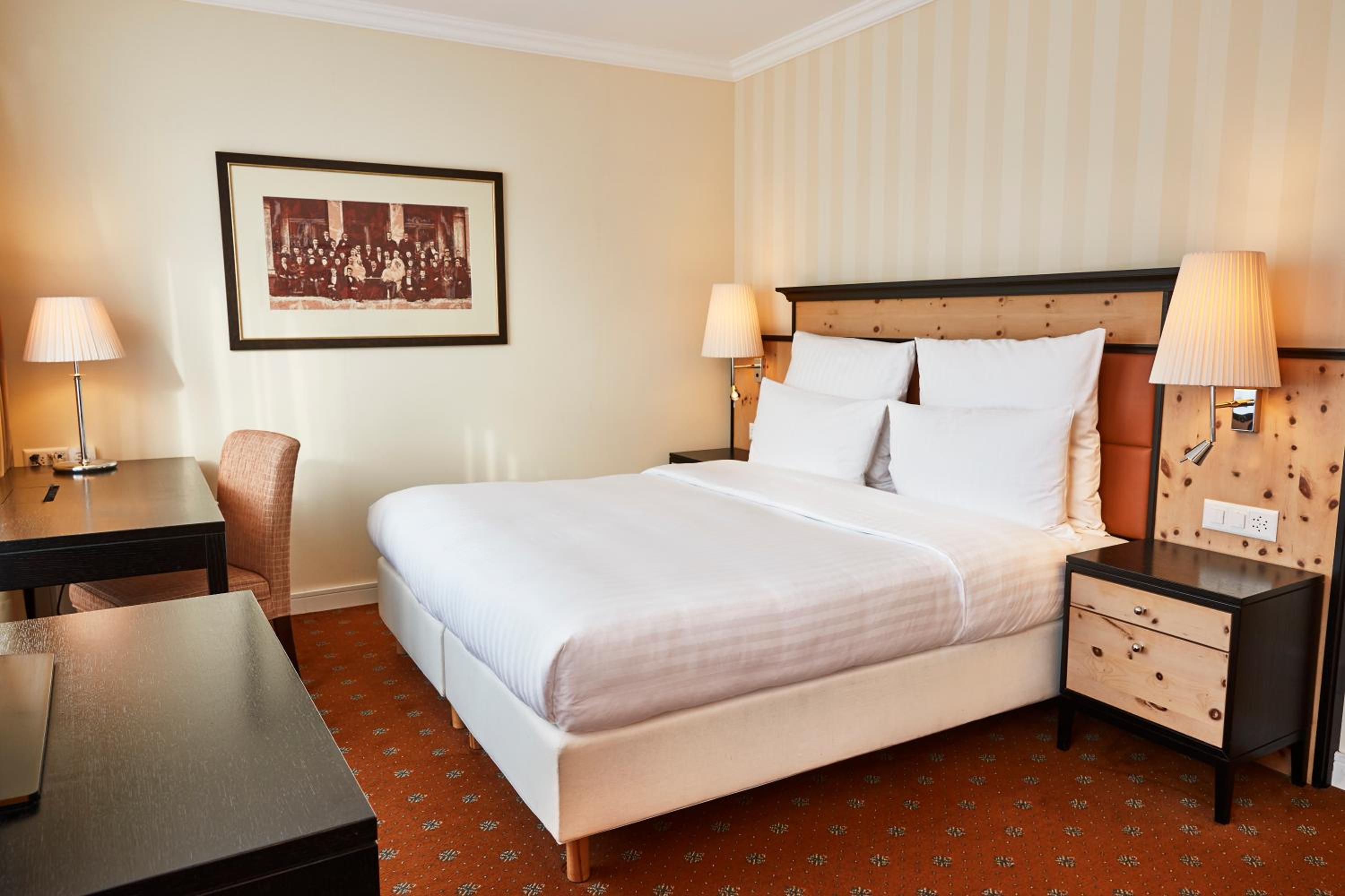Standard Double Room - Photo 1