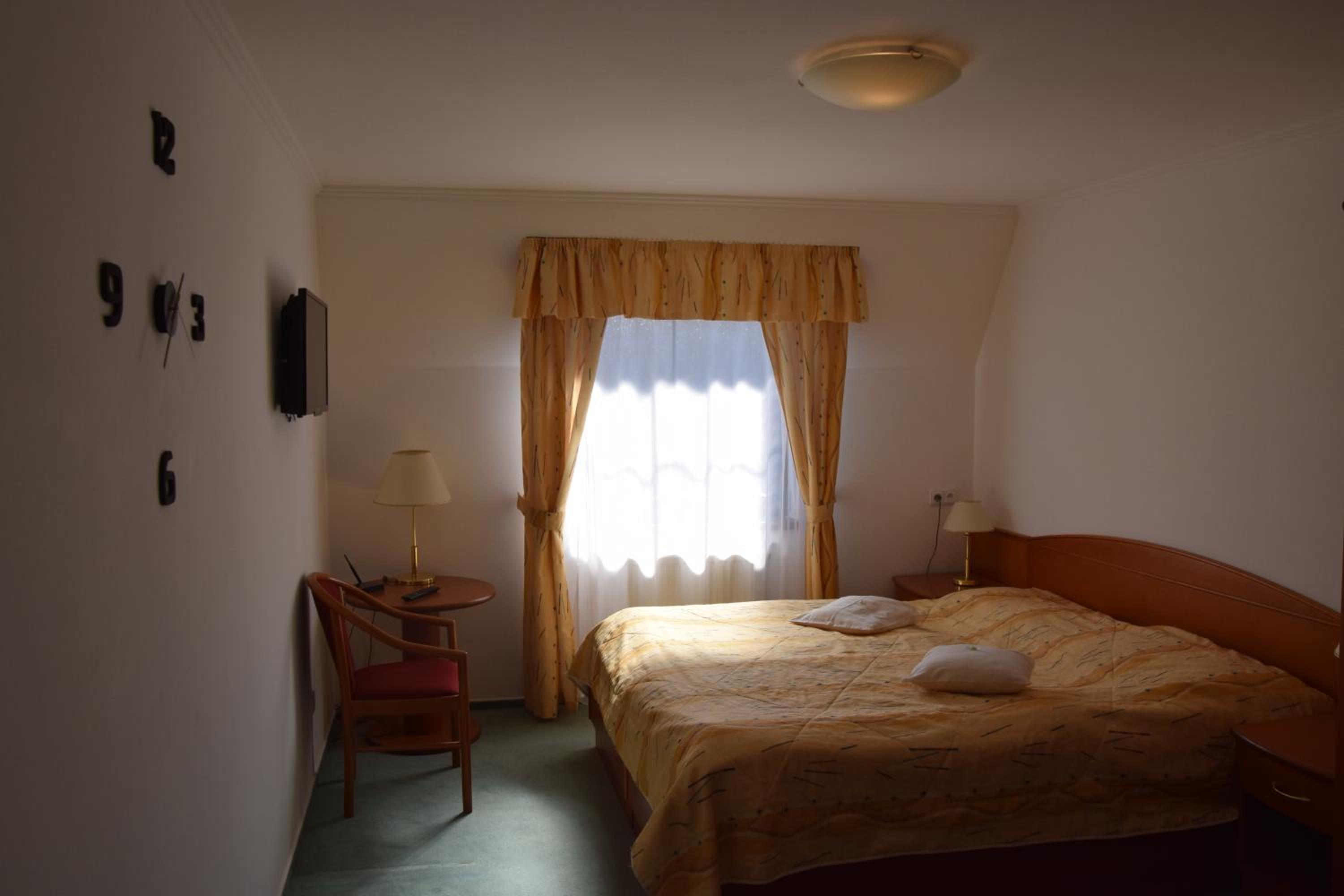 Business Double Room photo 3