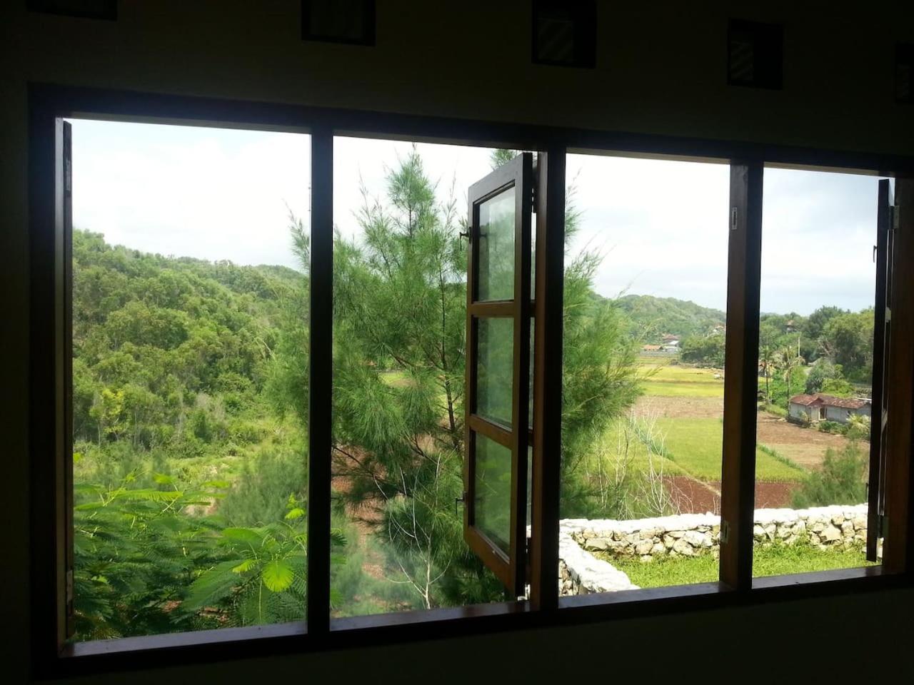 Villa with Sea View - Photo 25