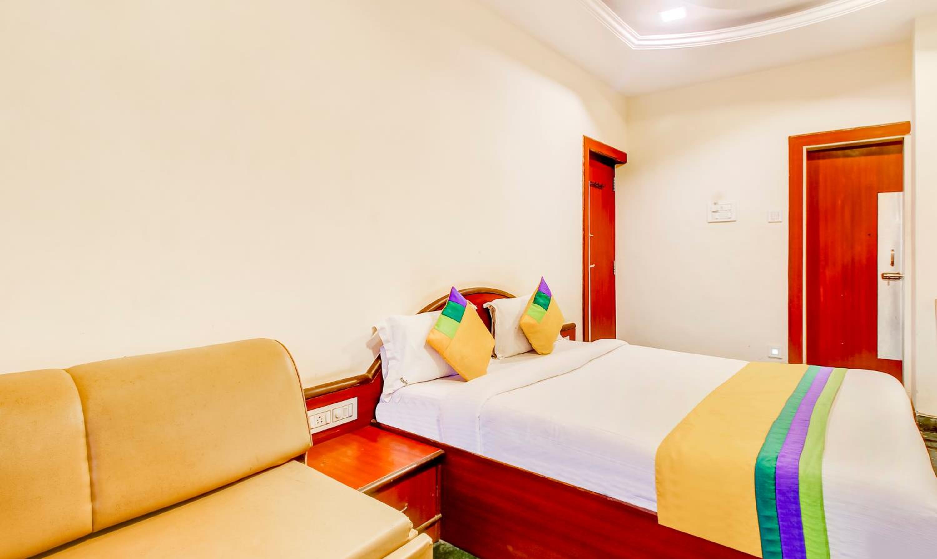 Standard Room photo 3