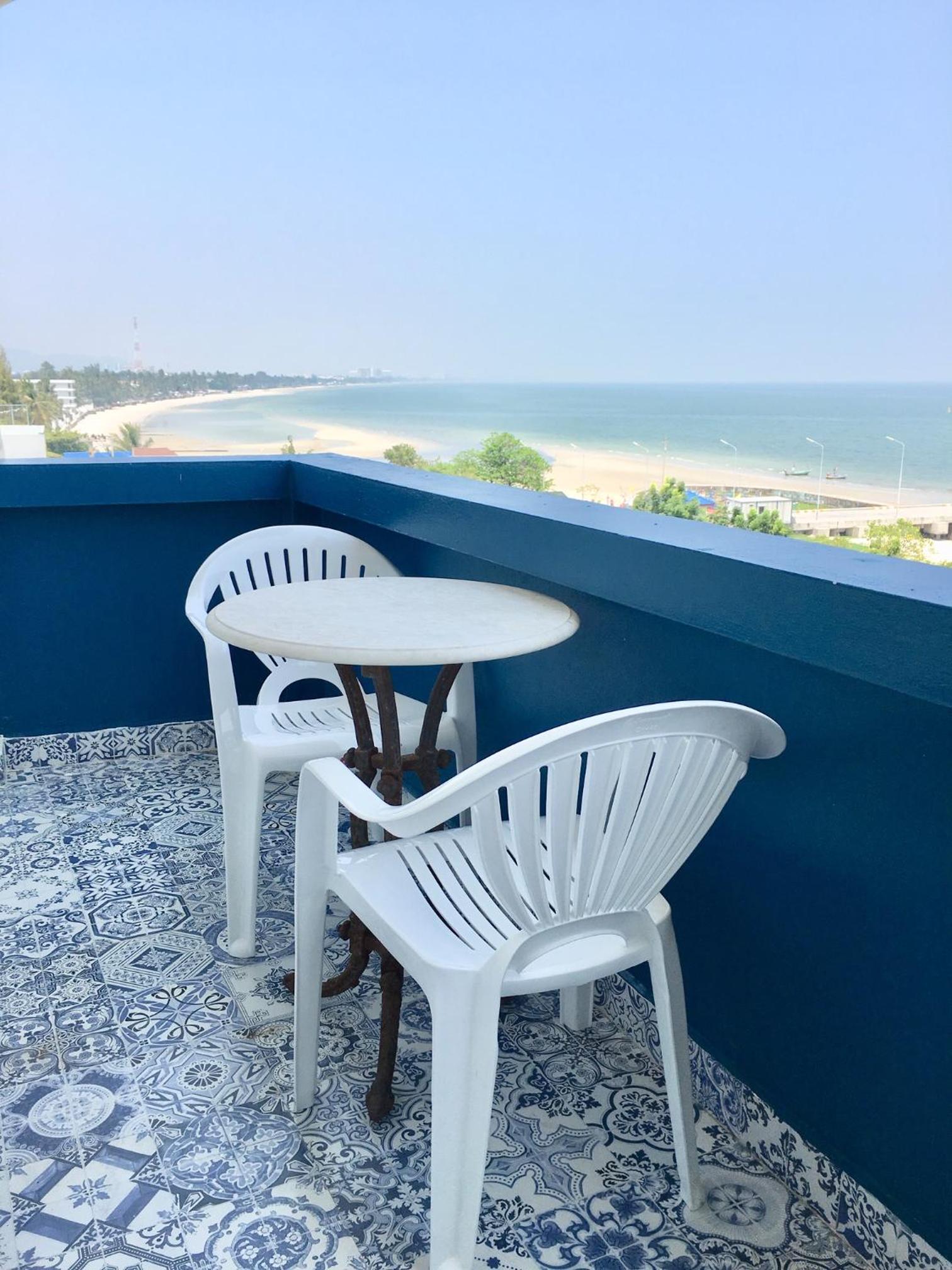 Deluxe Double Room with Balcony and Sea View - Photo 3