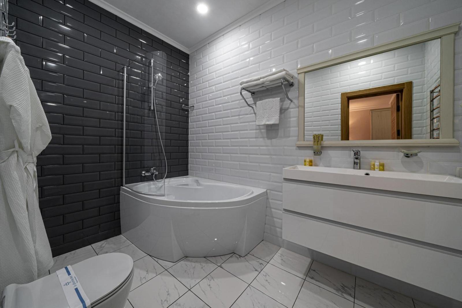 Suite photo 2
