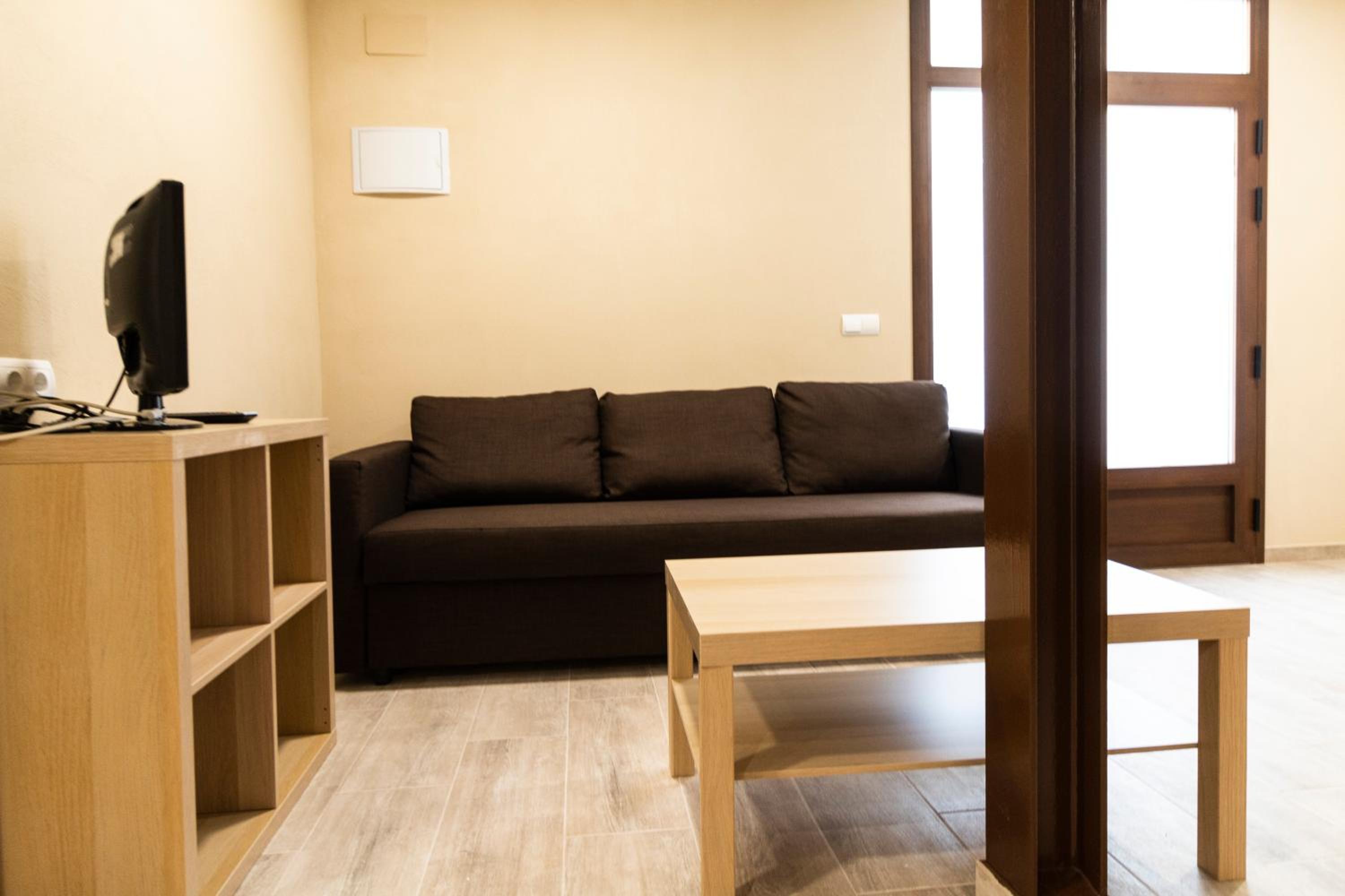 Apartment 1 - Photo 8