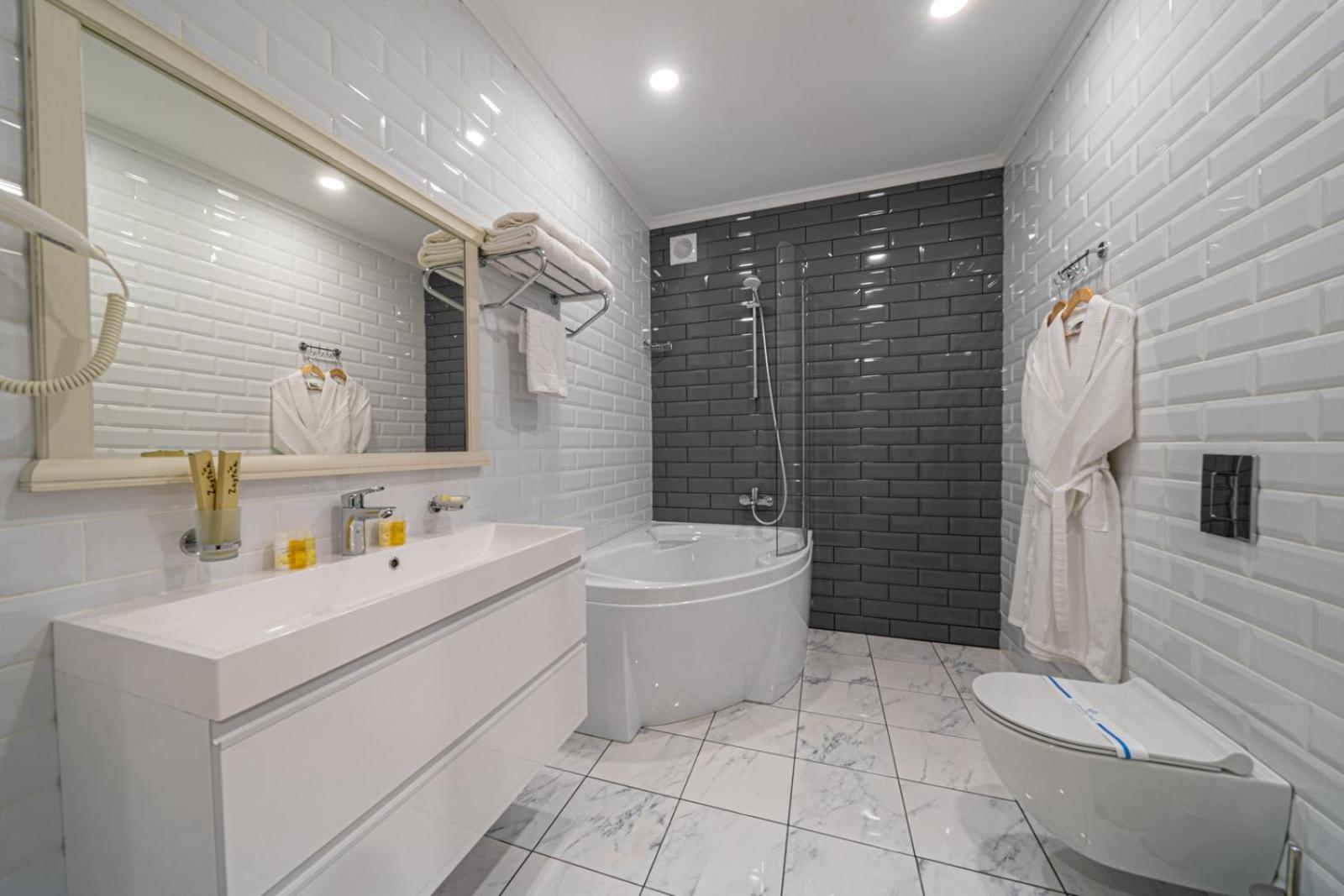 Suite photo 3