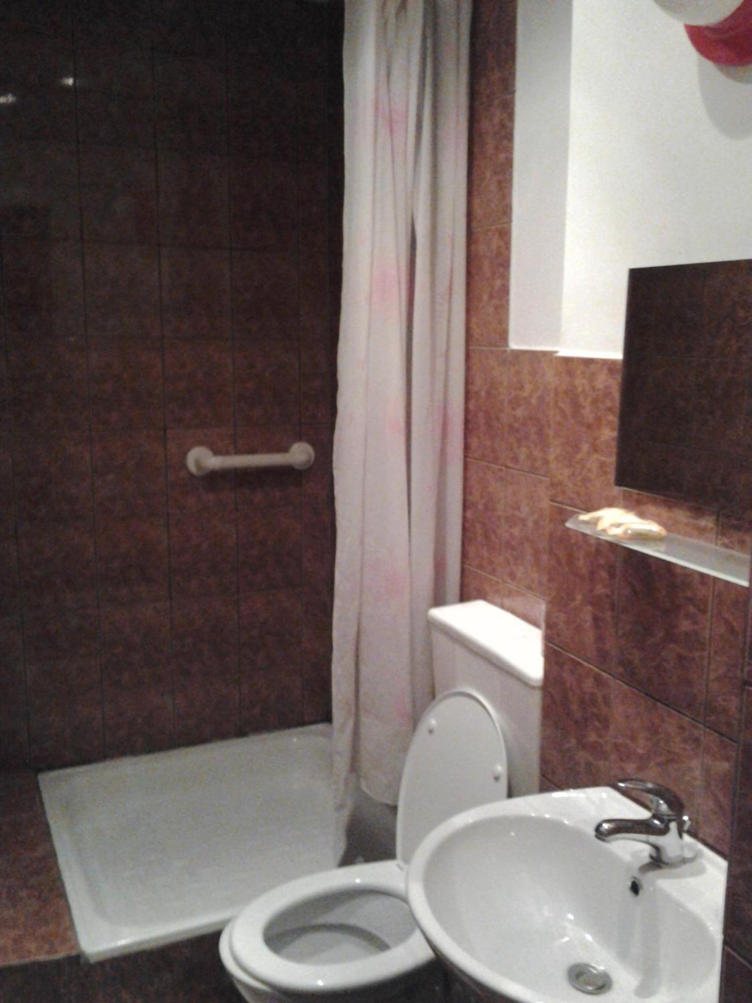 Standard Double or Twin Room photo 3