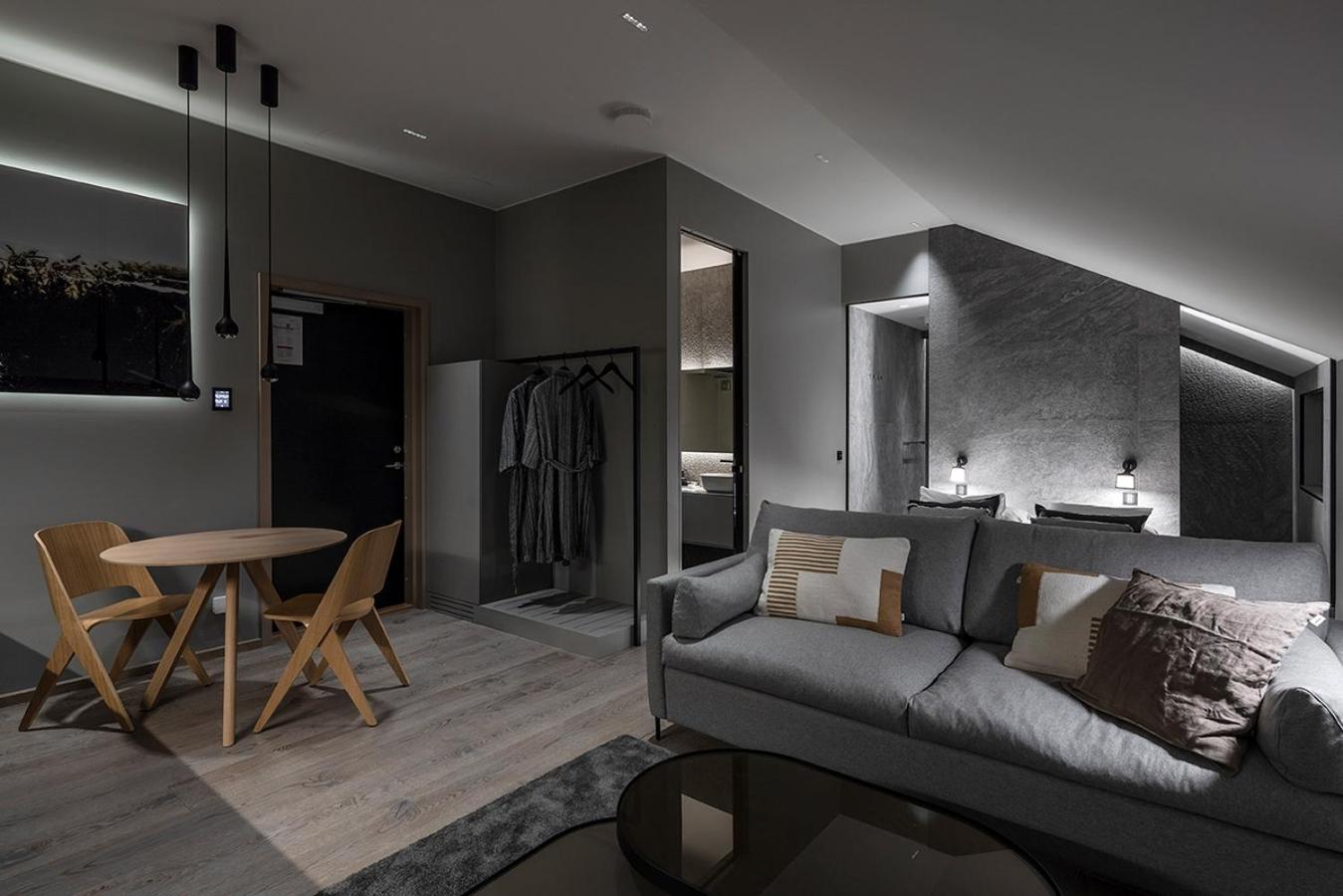The Waterfall - Deluxe Apartment - Photo 4