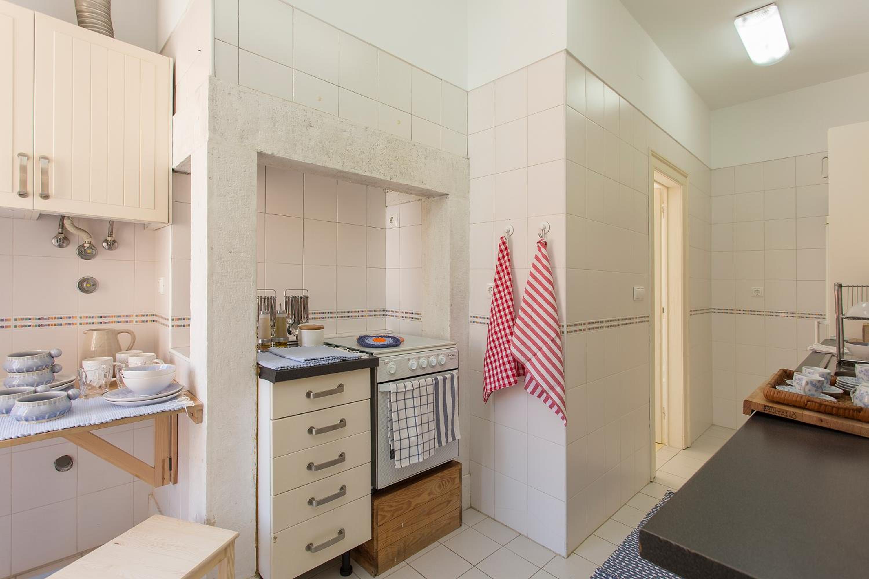 Two-Bedroom Apartment - Photo 7