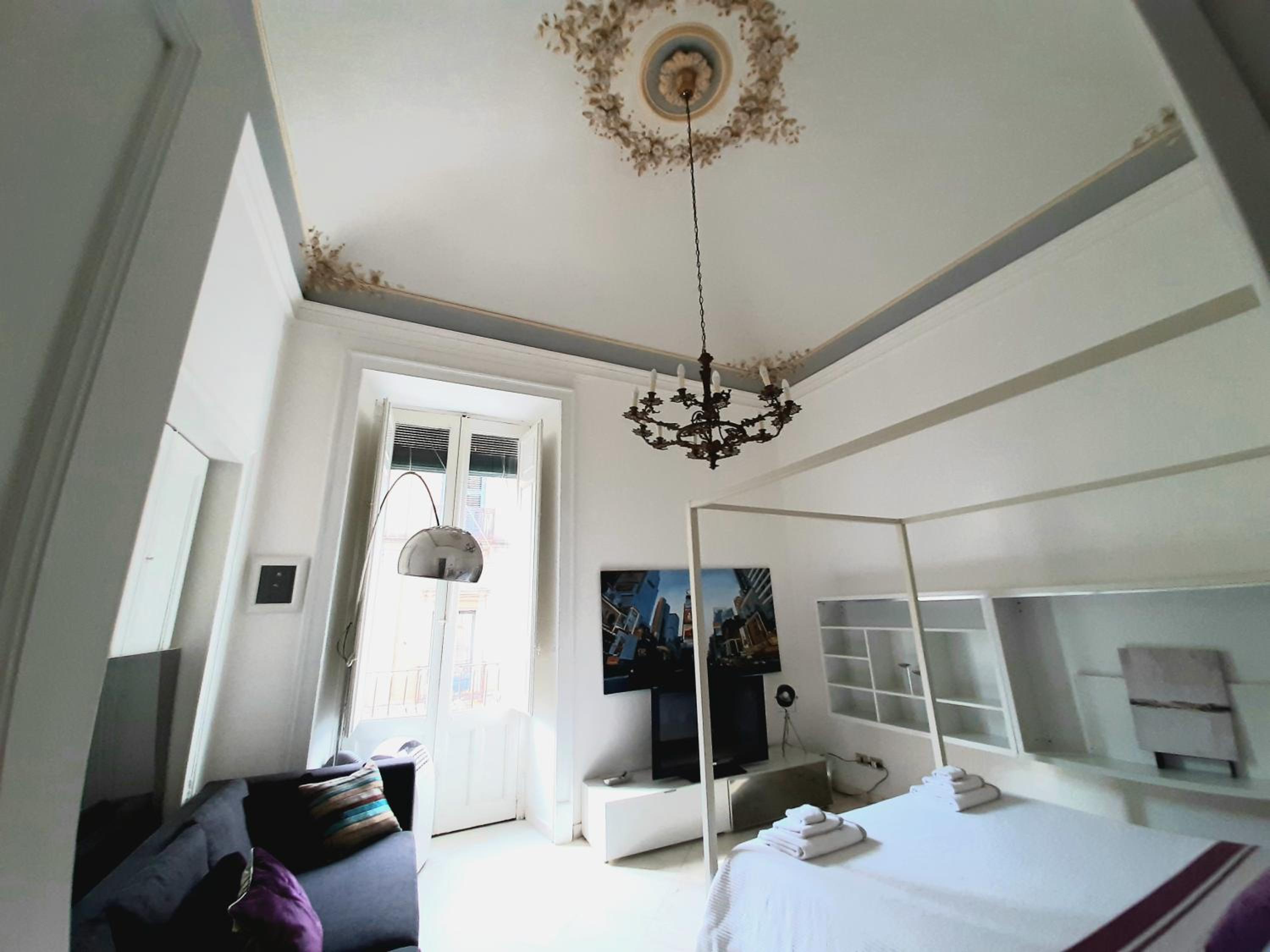 Quadruple Room - Photo 11