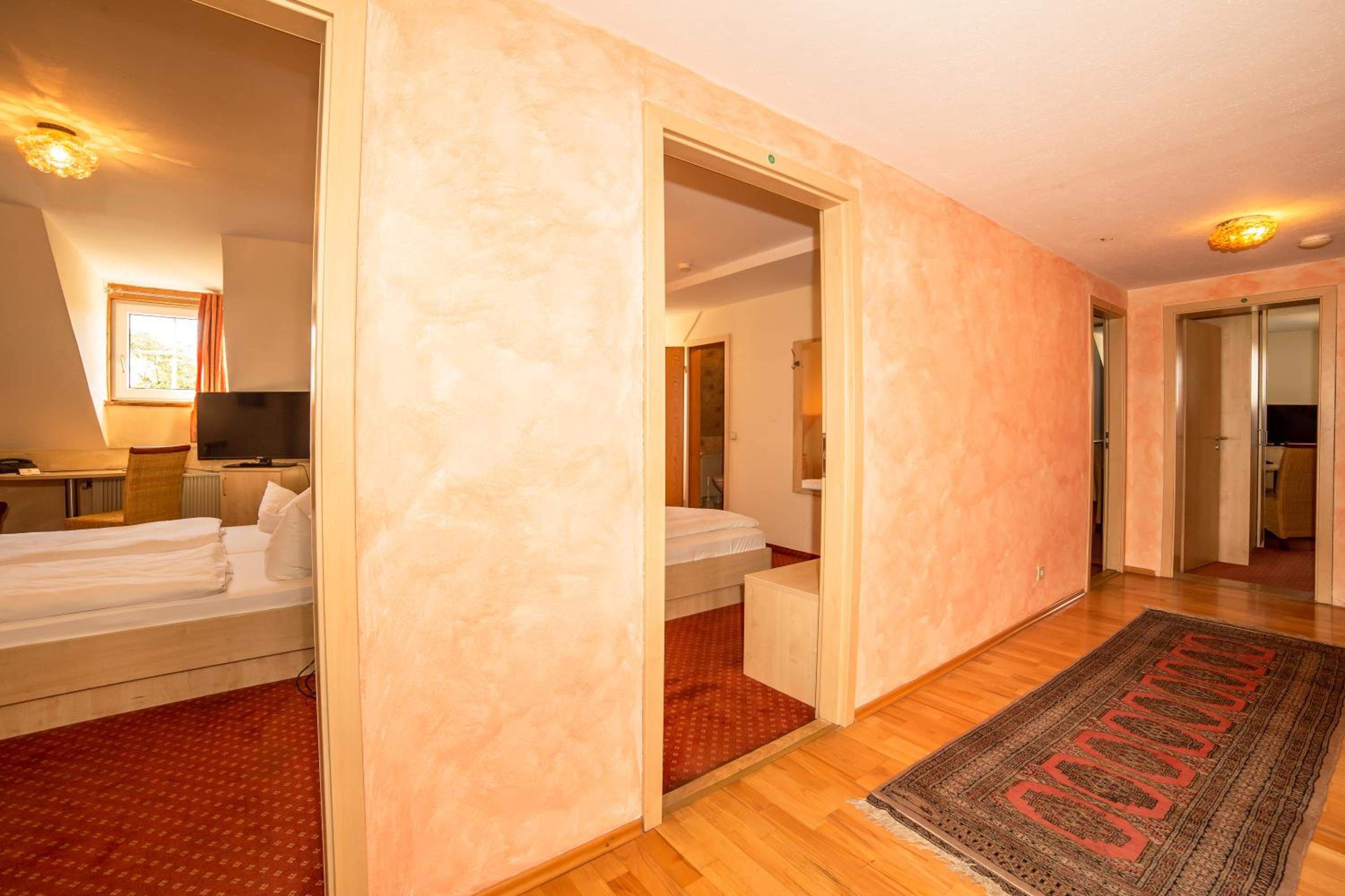 Family Room (Third Floor) - Photo 1