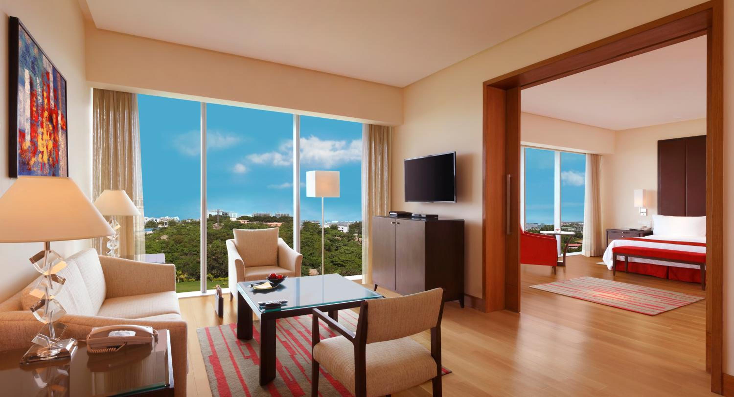 Premier Suite with one way airport transfers & Club Lounge access