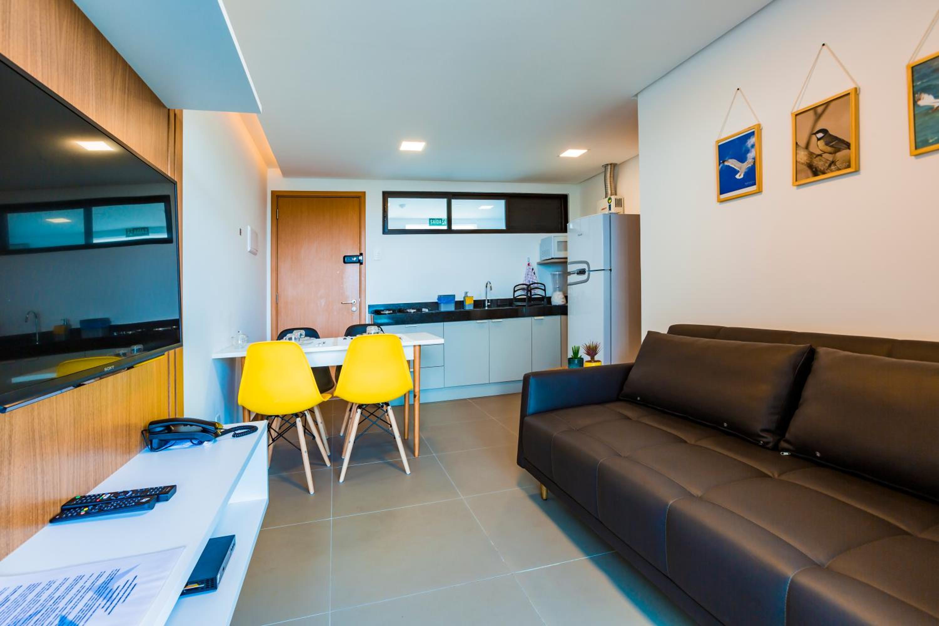 One-Bedroom Apartment - Photo 7