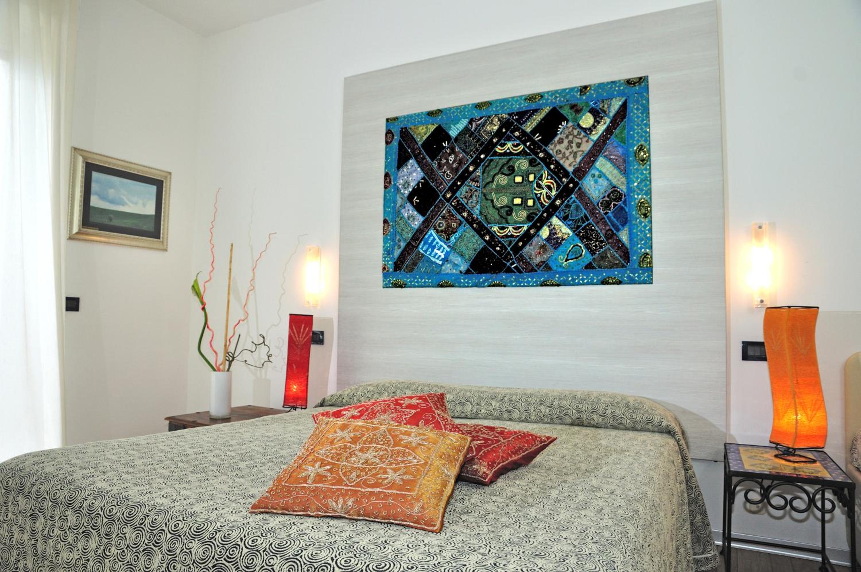Double or Twin Room - Photo 2