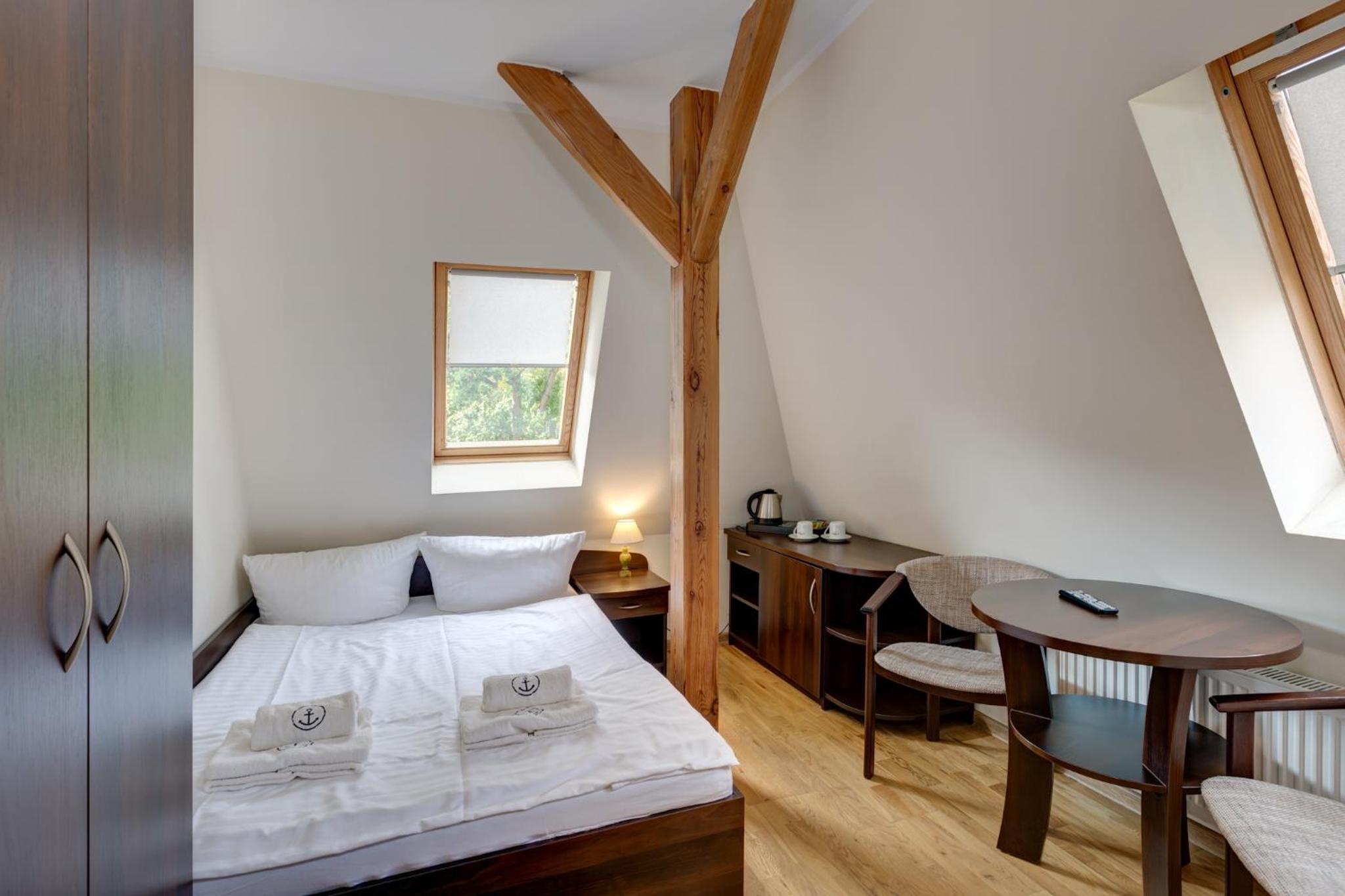 Standard Double Room - Photo 2