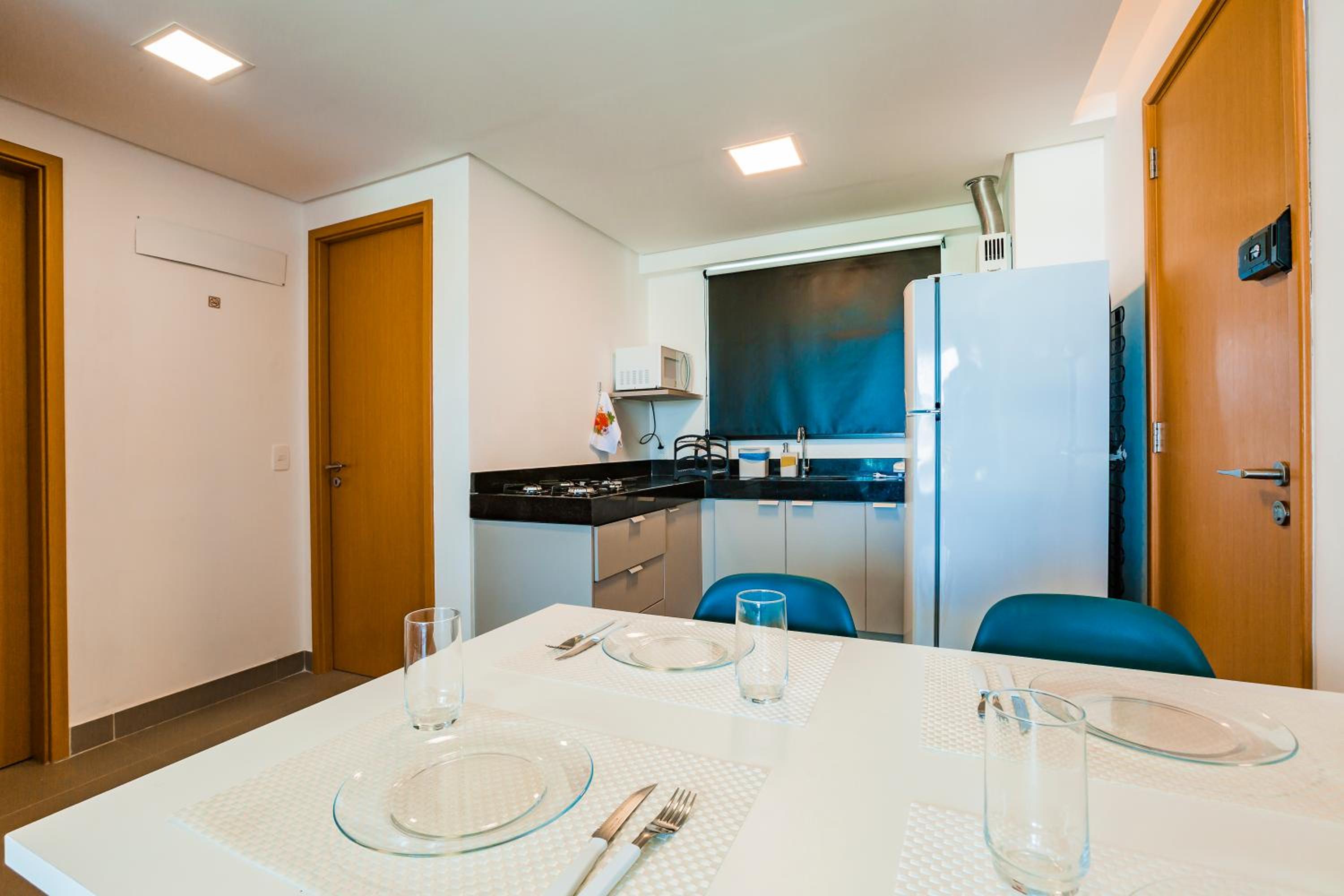 Two-Bedroom Apartment - Photo 9