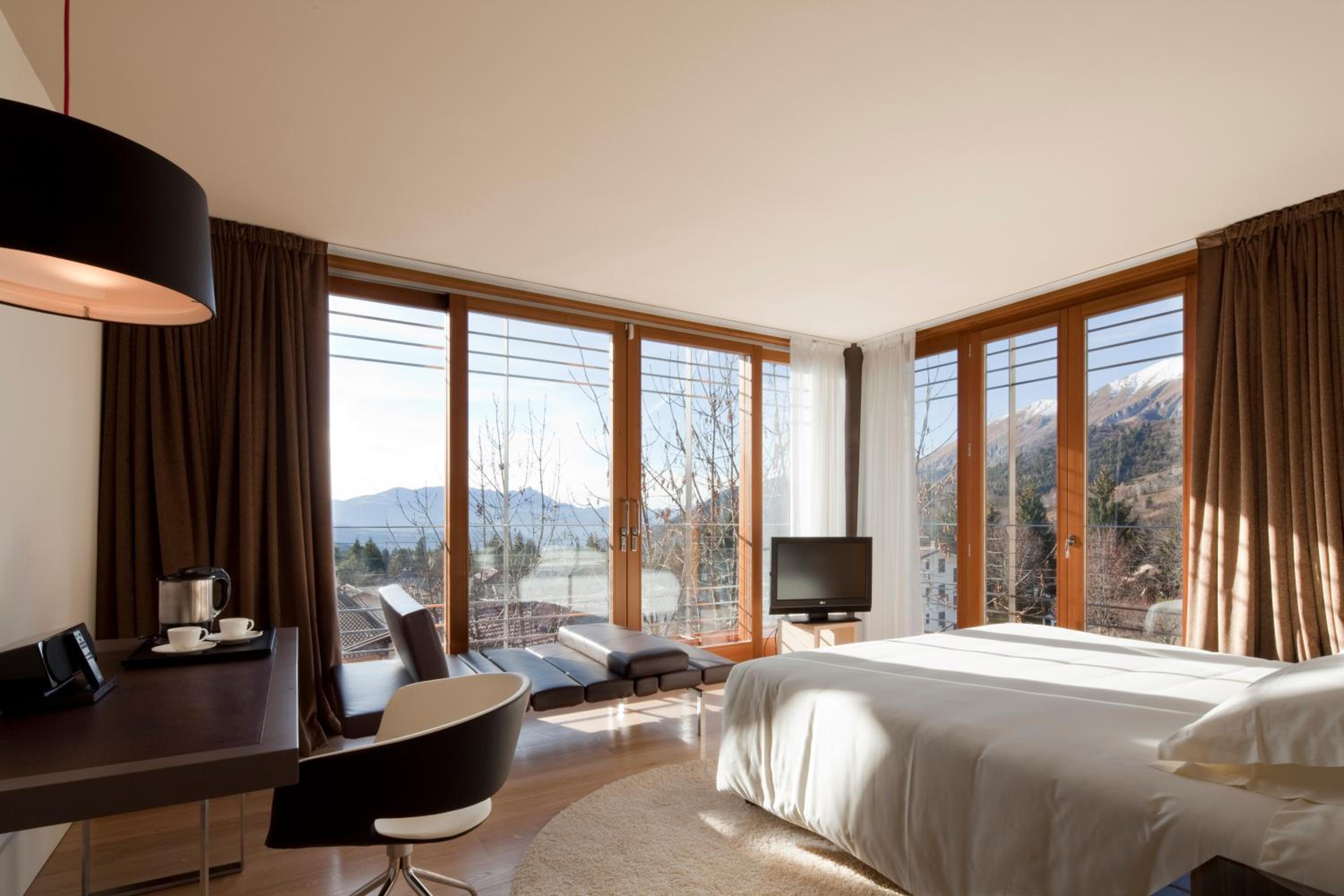 Exclusive Double or Twin Room photo 3
