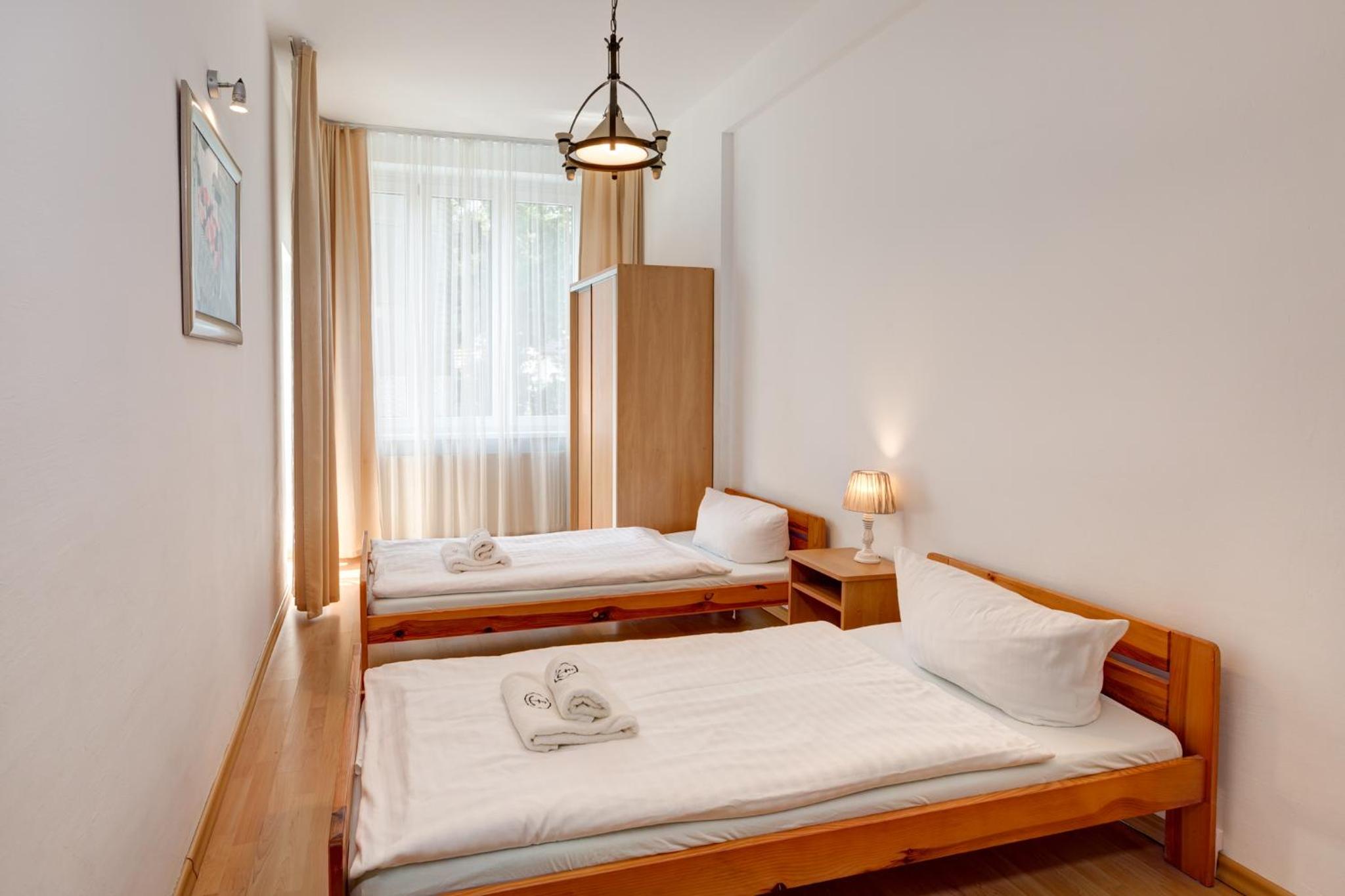 Studio Apartment - Photo 2