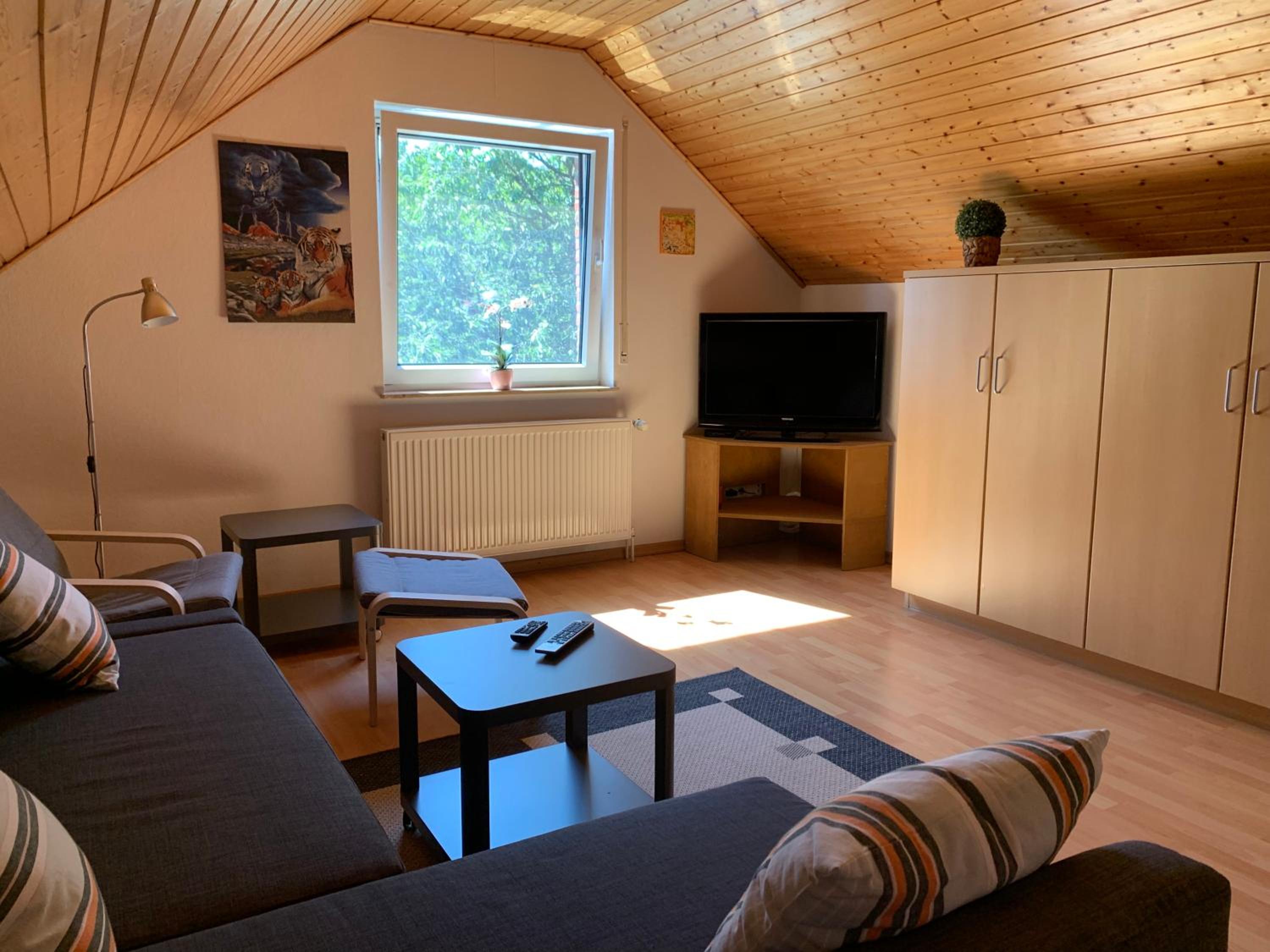 One-Bedroom Apartment photo 1