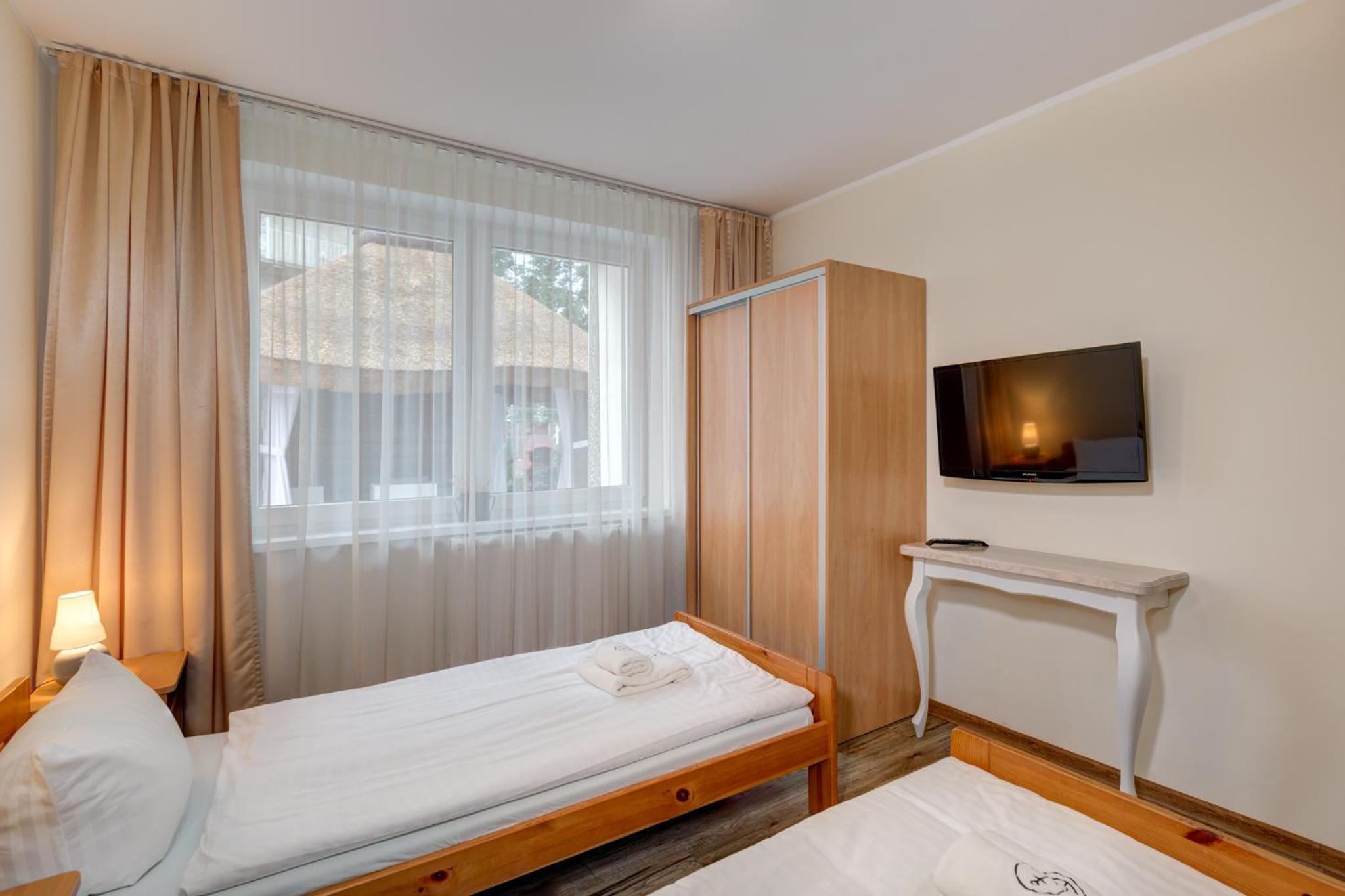 Two-Bedroom Suite - Photo 3