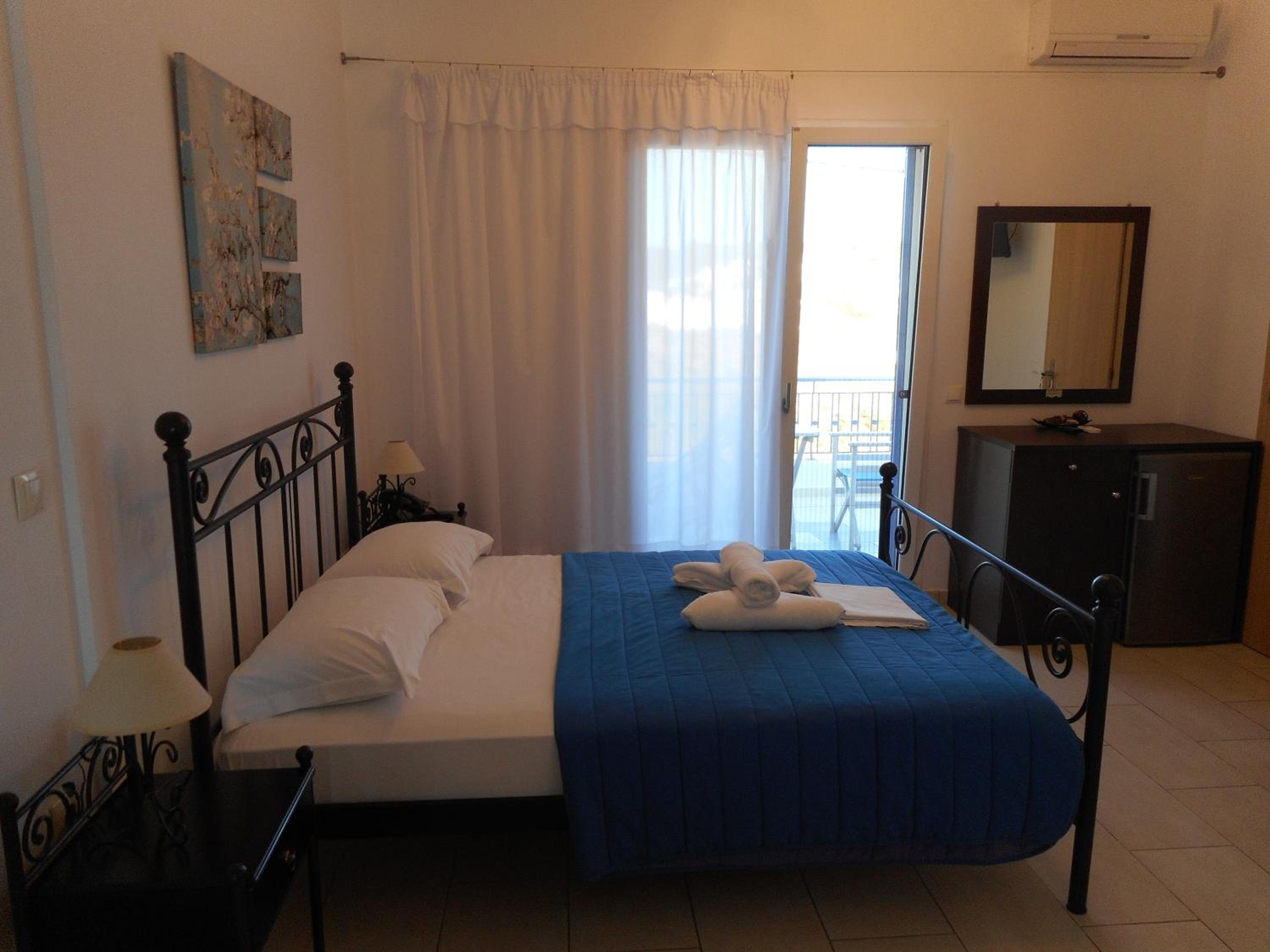 Double Room with Balcony photo 3