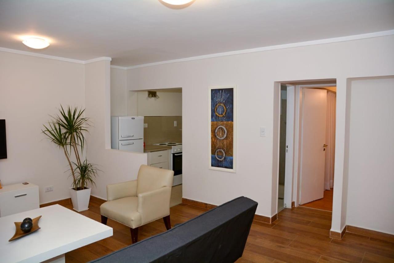 Apartment photo 2