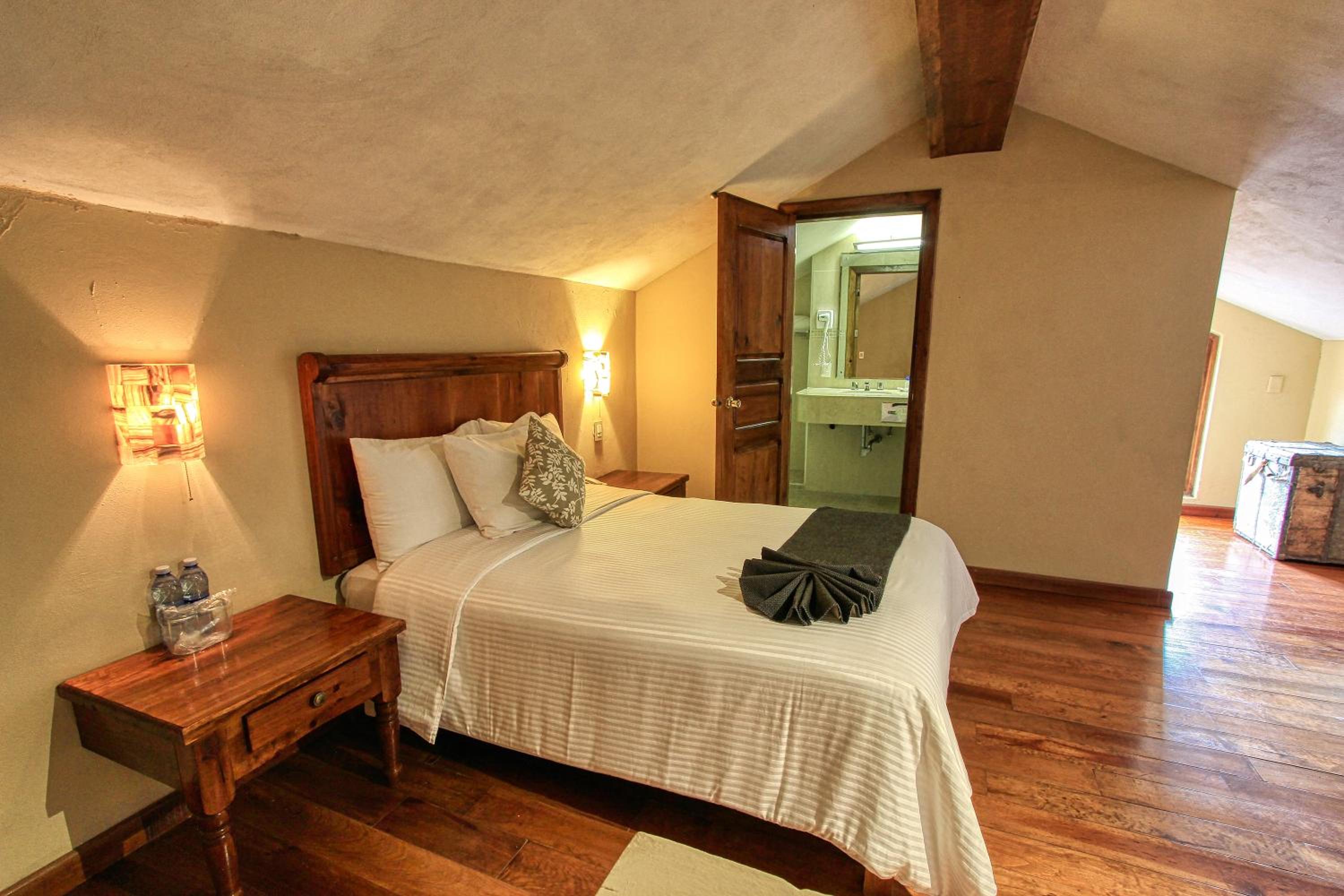 Junior Suite with Garden View photo 2