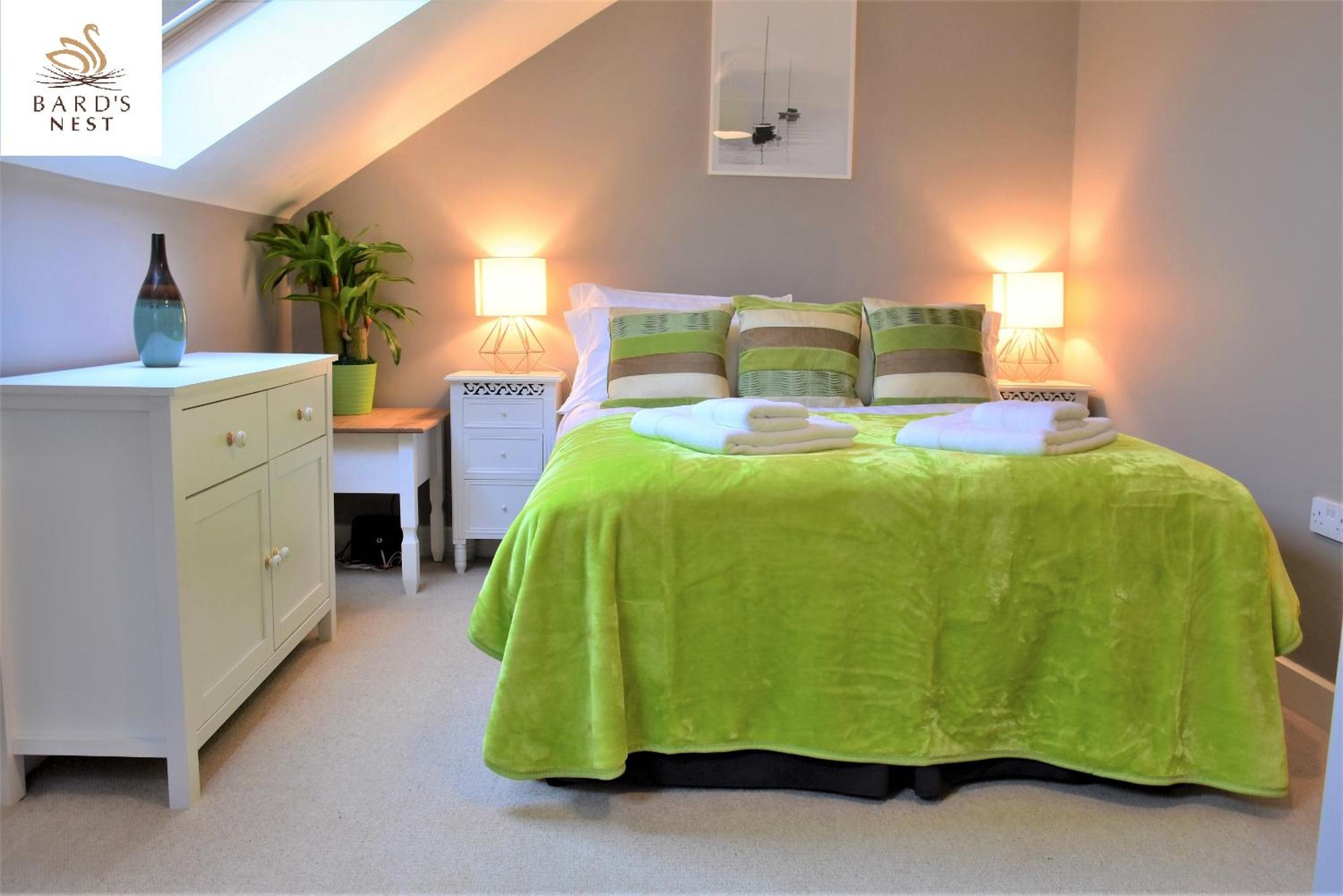 One-Bedroom Apartment - Photo 13