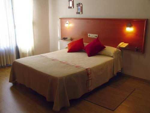 Double or Twin Room - Photo 1